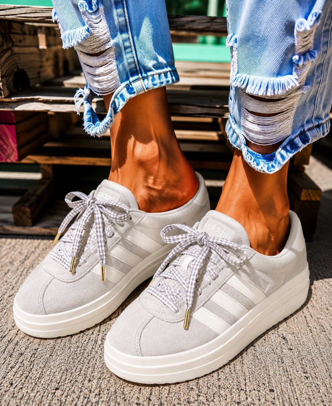 🚨 LOWEST PRICE I’VE SEEN! 🚨

These court sneakers are at the lowest price I’ve seen, and the best part? Every size is in stock! 🙌

I gave mine a fun little upgrade with some cute gingham shoelaces, and they are SO good for everyday wear. 🤍

Don’t wait on these—once sizes start selling out, they’re gone! 🏃‍♀️💨

Comment COURT and I’ll send you the link! 👟