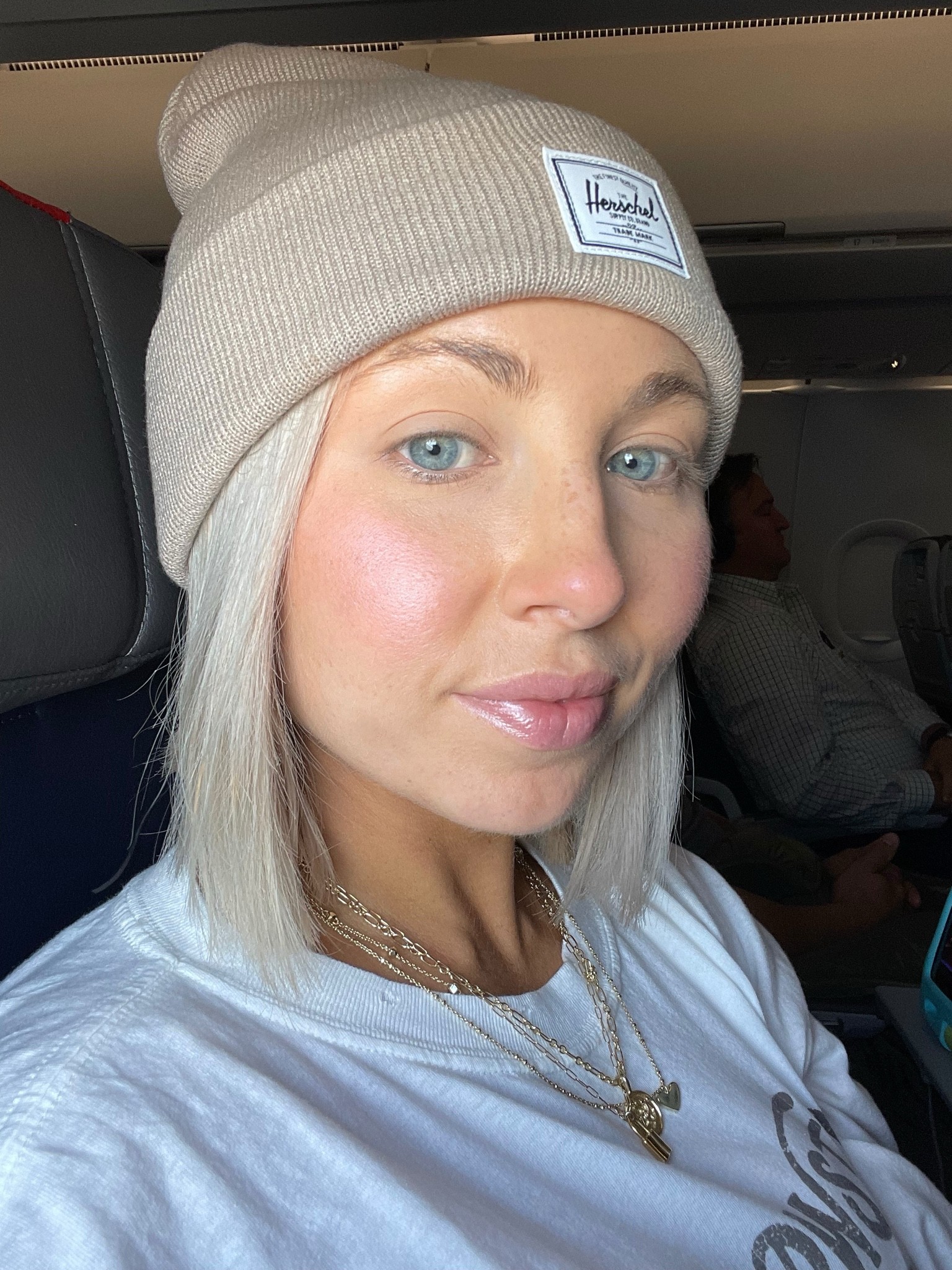 My minimal travel makeup look—
Use code TANNER for 15% off my lip (clear) and bronzer (park ave princess) 

#LTKHoliday #LTKSeasonal #LTKbeauty