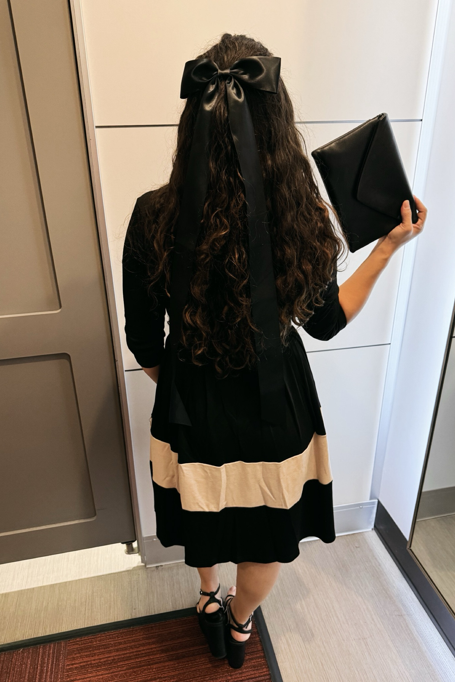 Statement pieces really make the outfit just that much cuter. I’m really loving these bow long pieces from @target 

#LTKStyleTip #LTKBeauty #LTKWorkwear