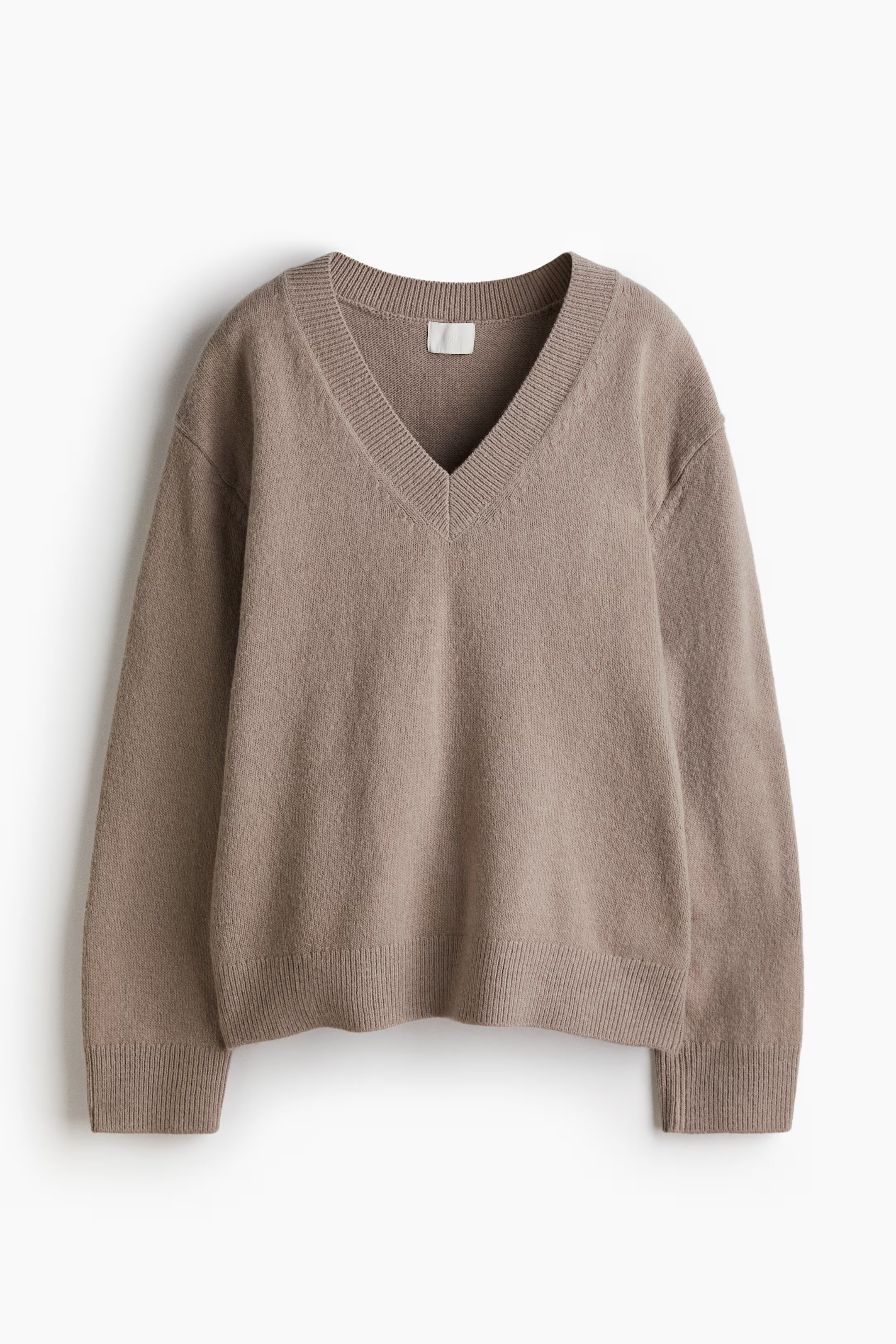 Oversized V-neck jumper | H&M (UK, MY, IN, SG, PH, TW, HK)