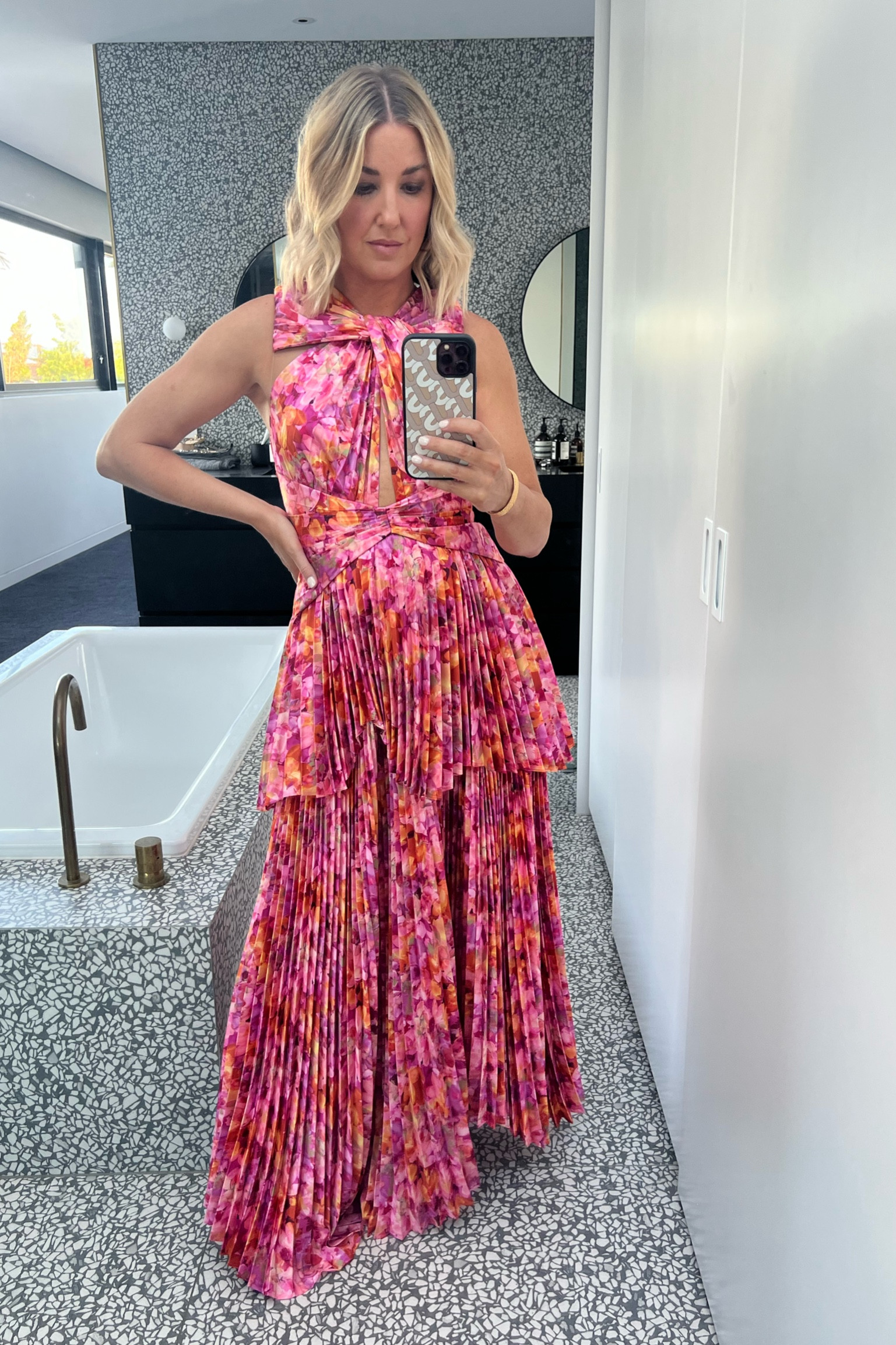 Floral and pleats 💕

I’m wearing a size 8

#LTKover40 #LTKstyletip #LTKaustralia