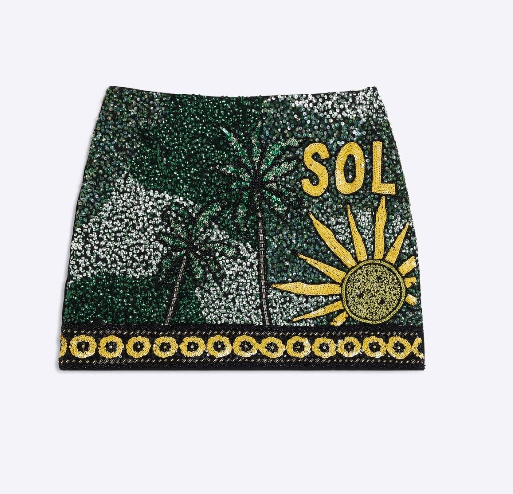 My dream skirt. So much so when they didn’t make it in a size to fit me (6-18 size range) I altered it to fit. Literally arrived Friday and it’s now finished. Proud of myself! Perfect for my euro summer ☀️
So mine is unique as has a lace up corset style back, not a zip (luckily it’s plain back at the back with just the border around the hem so doesn’t look too silly. 


#LTKcurves #LTKuk #LTKmidsize