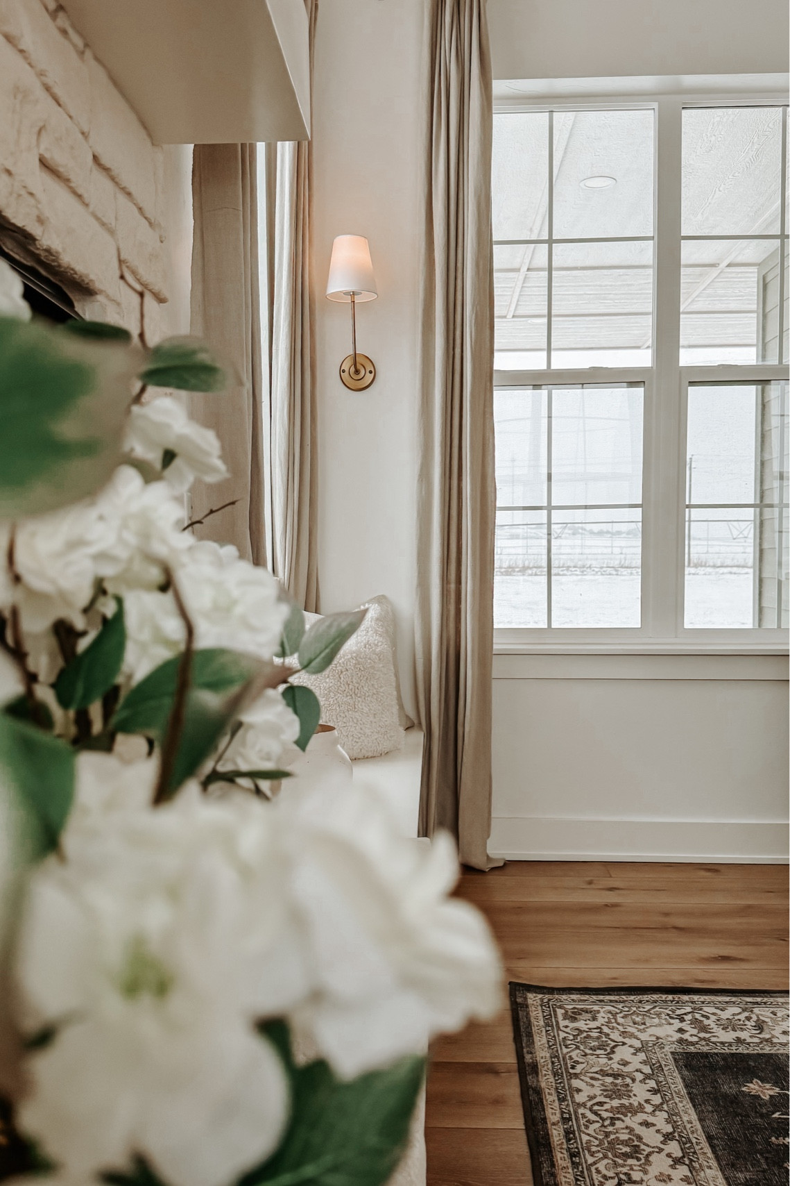 No electricians needed! Rechargeable wall sconces ♥️


#LTKHome #LTKFindsUnder100 #LTKWatchNow