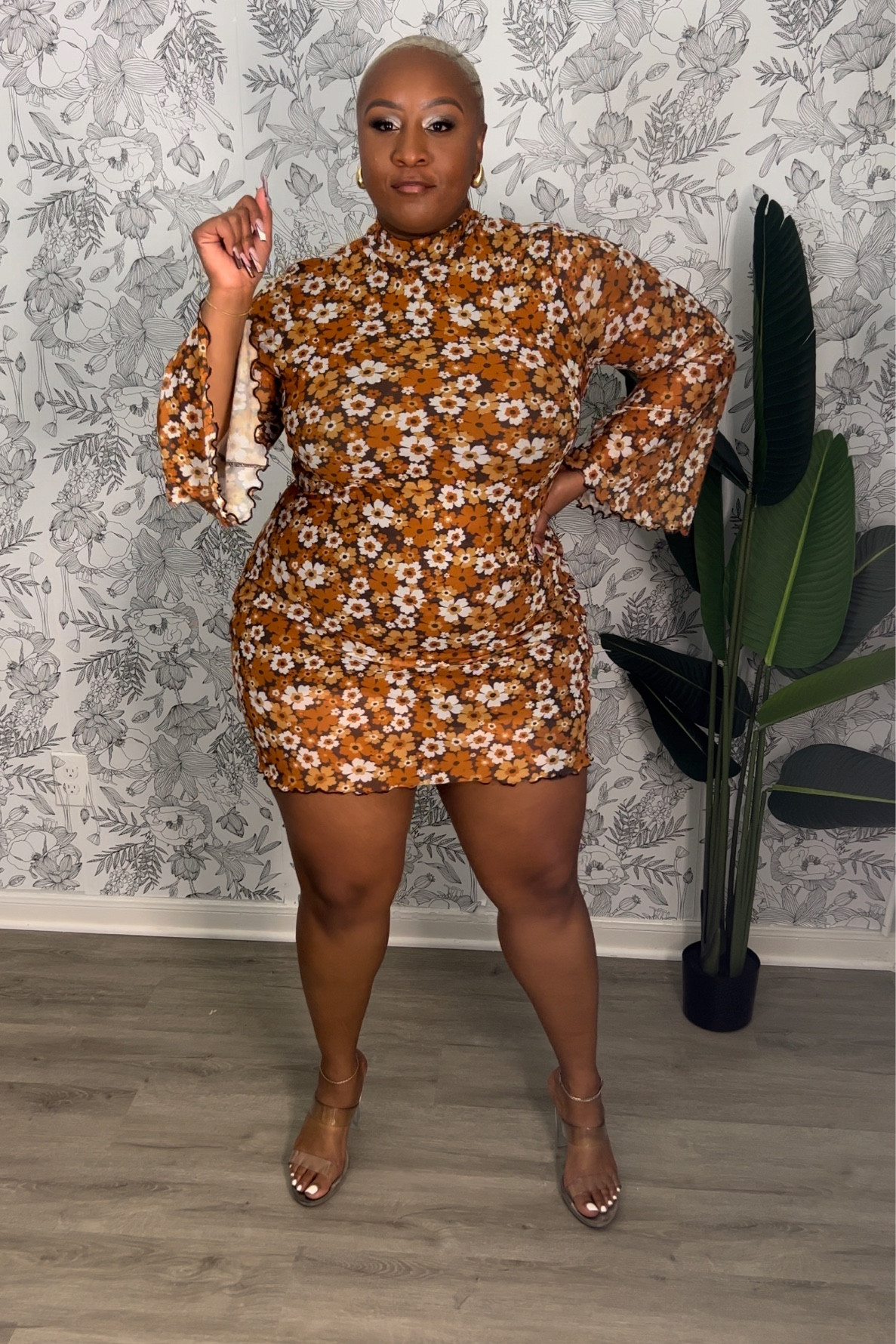 70s Look | Plus Size Halloween | Groovy Style | Flower Dress | Bell Sleeves | Size 2x 

#LTKplussize #LTKHalloween #LTKstyletip