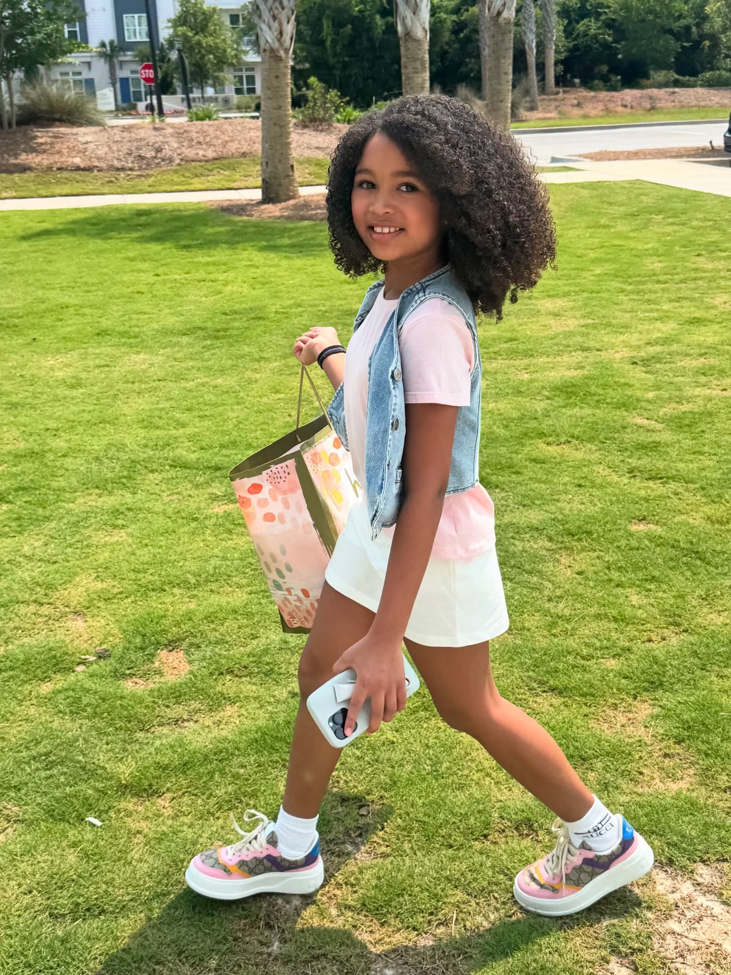 Scarlett wanted her curls to be long like they are right after wash day when they’re freshly detangled and still stretched. I did my best, used some no-shrink gel, and styled it for her. But we were headed to a humid outdoor patio, and well… the shrinkage was real. 😅

When I showed her this picture, she got upset. For the first time, she said, “I don’t want my hair to be big.”

I reminded her how beautiful her hair is and how so many people would love to have curls like hers.

When we got home she told me, “I do love my hair big, but with the outfit I had on today, I wanted it to be long.” 🥹

Whew. Our babies really know what they want and how to express it. I told her I’d do some more research on ways to elongate her curls without losing definition.

If you’ve got any tips, fav products, or hacks (especially for humidity!) drop them below—we’d love to try them! 💛✨

#NaturalHairJourney #ShrinkageIsReal #CurlyHairCommunity #MotherDaughterMoments #CurlsForTheGirls #WashDayDiaries