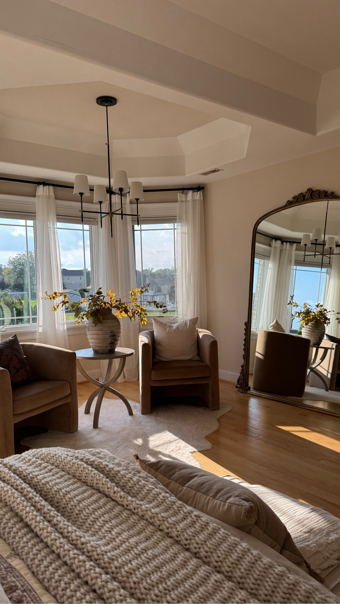 My Anthropologie primrose floor mirror is on sale now 🎉 and it rarely ever goes on sale! 



#LTKStyleTip #LTKSaleAlert #LTKHome