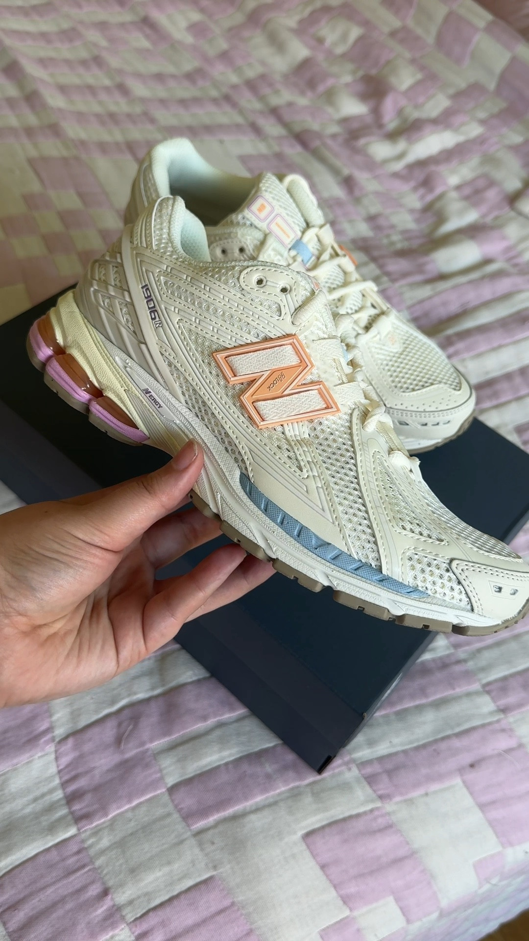 As a neutral sneaker with pops of pastel color, this is perfect for spring. 