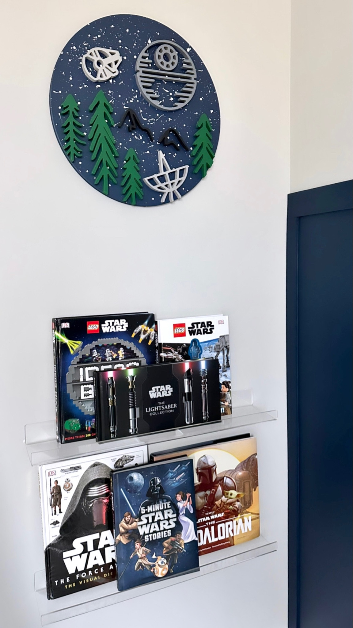 ⭐️ Star Wars Bedroom ⭐️

Star Wars Book Shelves | Acrylic Book Shelves | Kids Book Shelves 

#LTKfamily #LTKhome