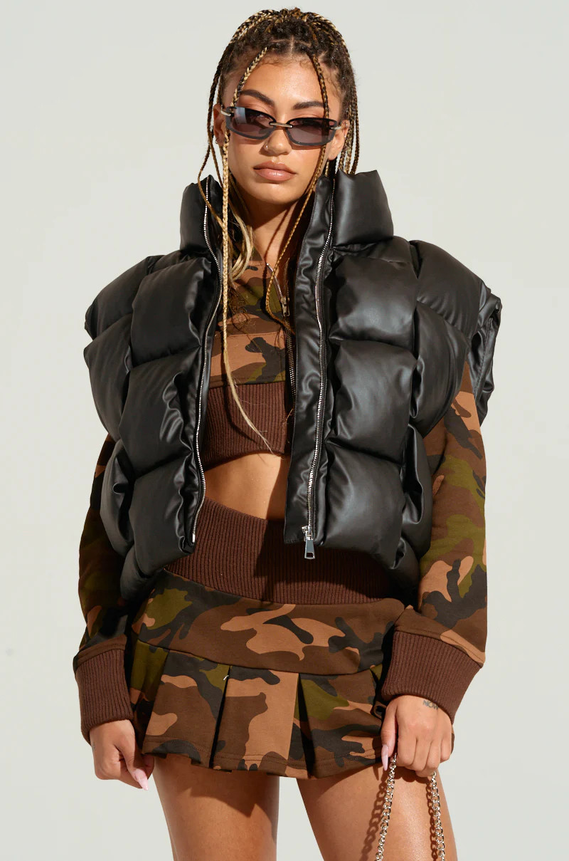 CHAOS PU WEAVE CROP PUFFER VEST | AKIRA
