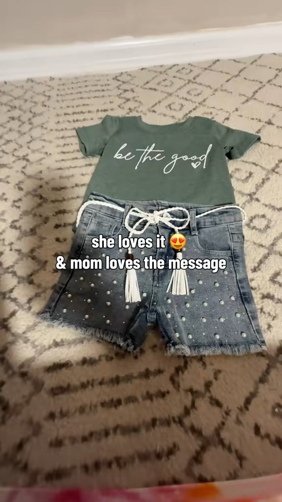 I stopped buying outfits she only wears once.
She keeps grabbing this one and it’s just easy and cute.

kids outfit set, toddler girl outfit, summer kids clothes, denim shorts set, cute toddler outfit, boutique kids clothes


#LTKBaby #LTKKids #LTKmomlife