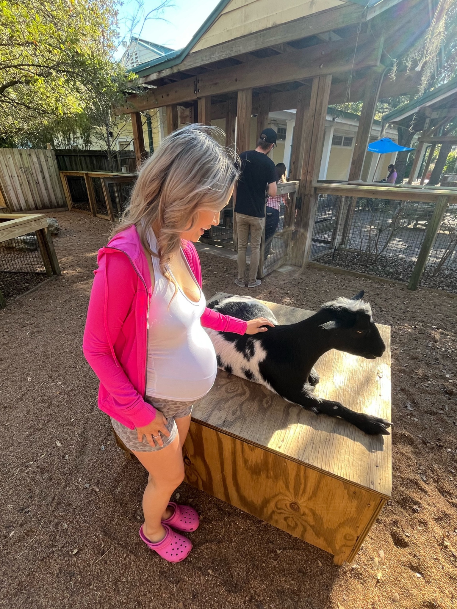 Maternity Outfit to the Zoo 💘
maternity outfit. bump friendly clothes. active. gym. athleisure. lululemon. hooded define jacket. sonic pink. shein. grey cheetah biker shorts. hot pink crocs. classic clog crocs in juice. kendra scott. pandora. 


#LTKstyletip #LTKshoecrush #LTKbump