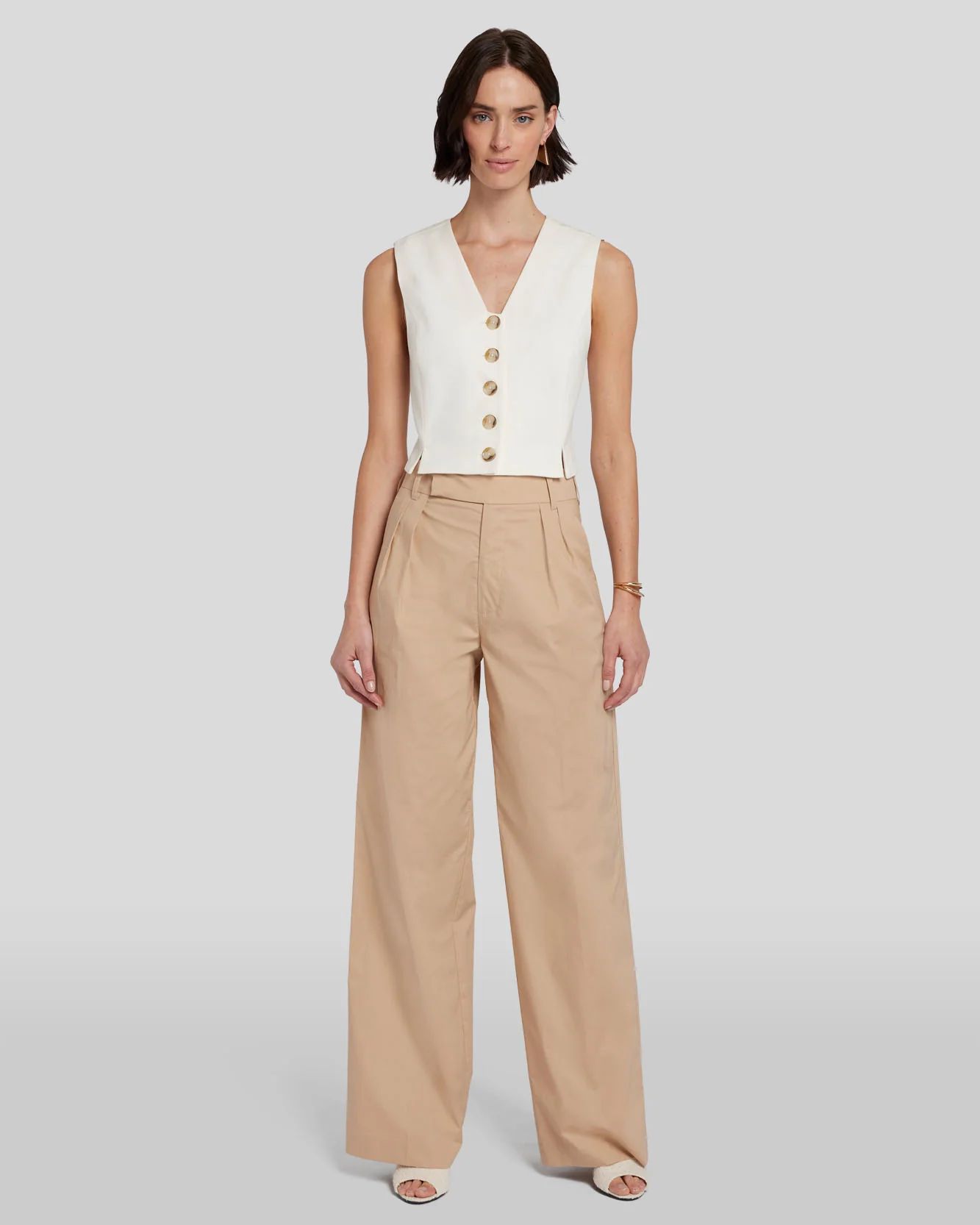 Pleated Poplin Trouser in Soft Camel | 7 For All Mankind