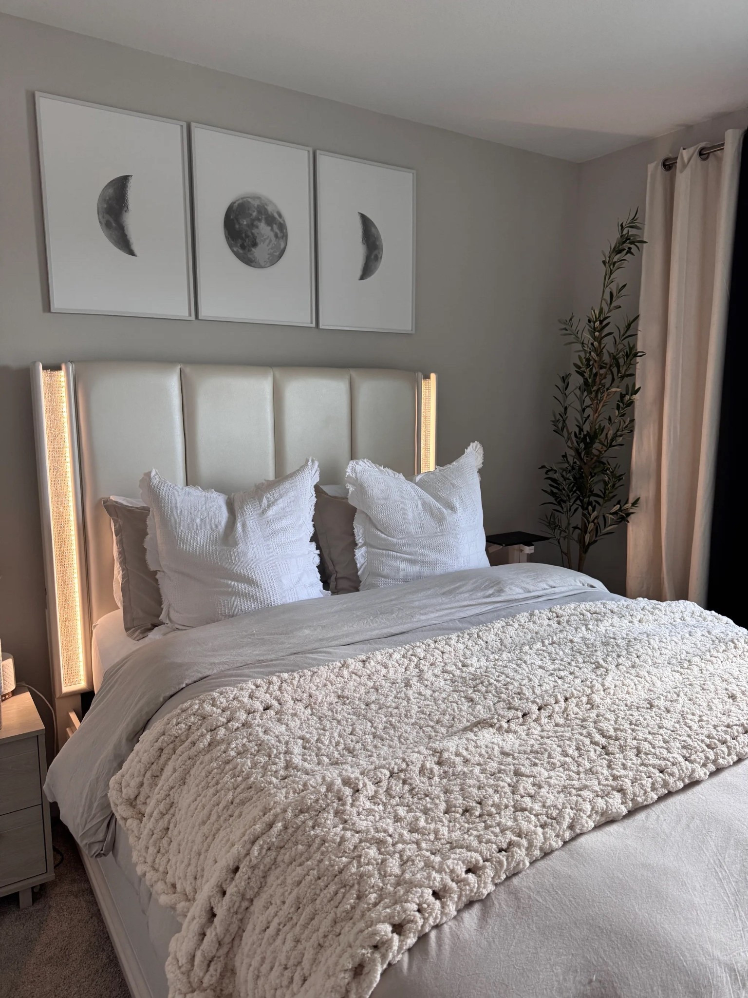 Maetoow Chenille Chunky Knit Blanket Throw