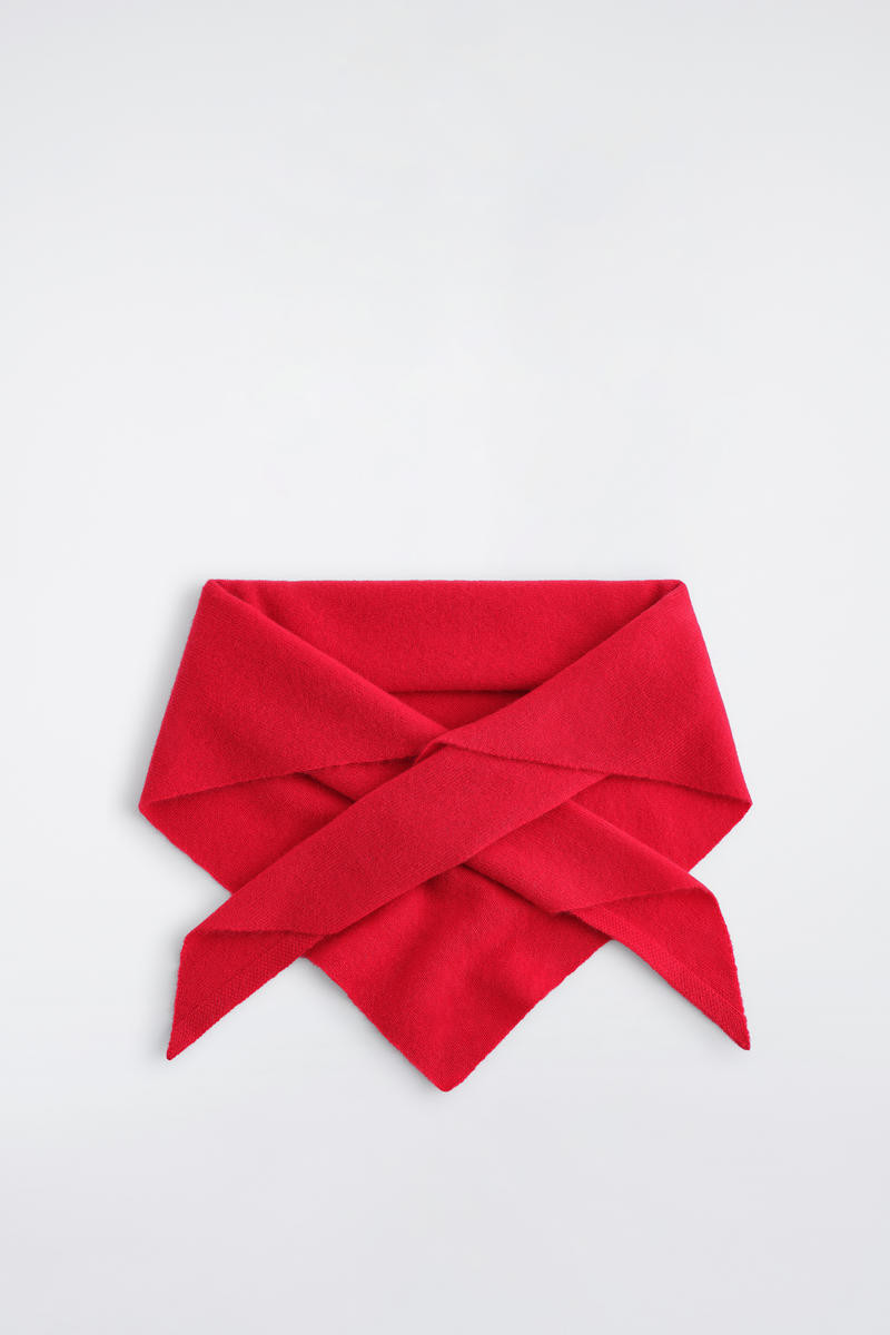 Cashmere Triangle Scarf | COS (US)