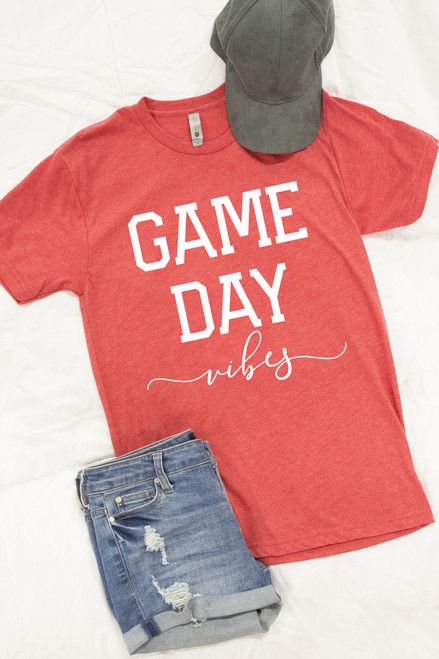 Sporty Game Day Vibes Graphic Tee | The Pink Lily Boutique