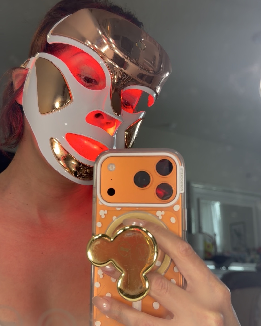 My at-home spa routine ✨ Dr. Dennis Gross red light mask + face steamer — both 20% off at Sephora til 12/14/25. Linked on LTK.

#LTKSaleAlert #LTKmorningroutine #LTKselfcare