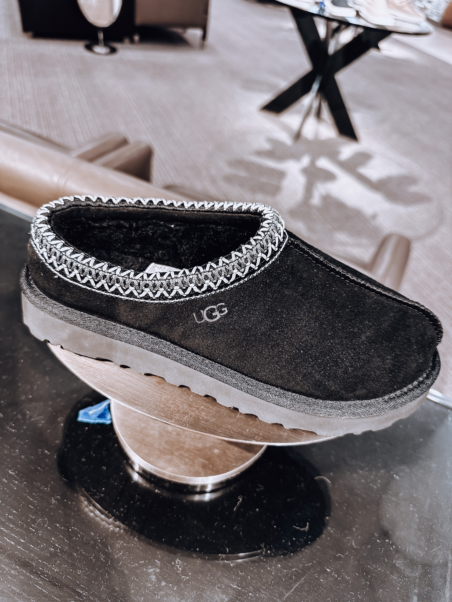 Ugg booties, mini uggs, ugg slippers, ugg Tasman slipper, ugg shearling slipper, ugg boots, fall fashion, fall shoes, winter shoes 

#LTKGiftGuide #LTKSeasonal