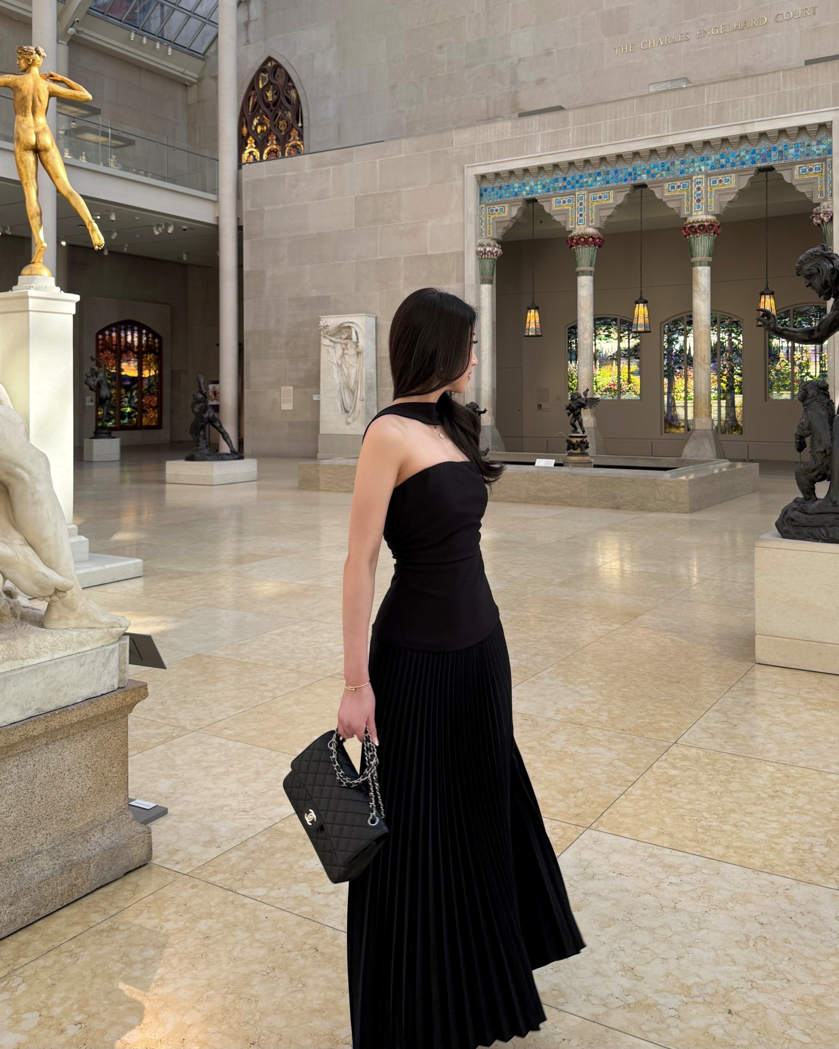 Black dress moment 🖤

#LTKParties #LTKStyleTip #LTKFindsUnder100