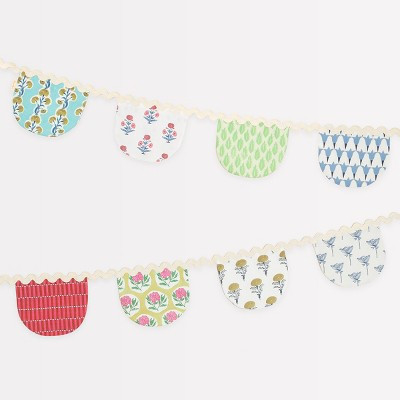 Meri Meri Molly Mahon Fabric Garland (Pack of 1). Garland length is 5.5'. Measures 9.5' including excess cord. | Target