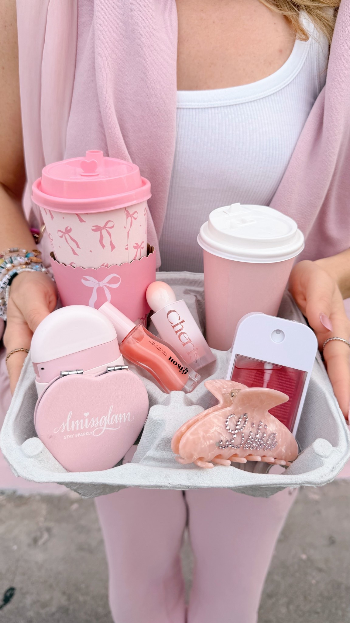 pov: your online bestie just pulled up with coffee, lip gloss, and everything pink 🌸🎀🩷 tag your digital bestie below 👇🏻 or be the one who shows up like this for your girlies 🍵🌷✨

#pinkaesthetic #pinterestgirls #coffeetray #pinterestphoto #gisou 

#LTKBeauty #LTKselfcare #LTKgrwm