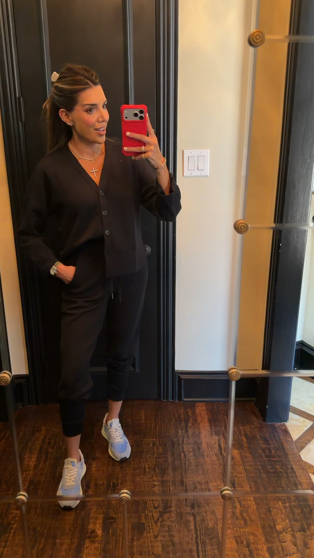 NEW slim cuff joggers from @Spanx ! They come in 4 colors and i need them all, paired with the adorable AirEssentials cardigan for the perfect easy travel look! 

joggers: small tall
cardigan: small

use code MORGANHXSPANX for 15% off + free shipping on first orders!


#spanxpartner

#LTKootd #LTKdayinmylife #LTKTravel