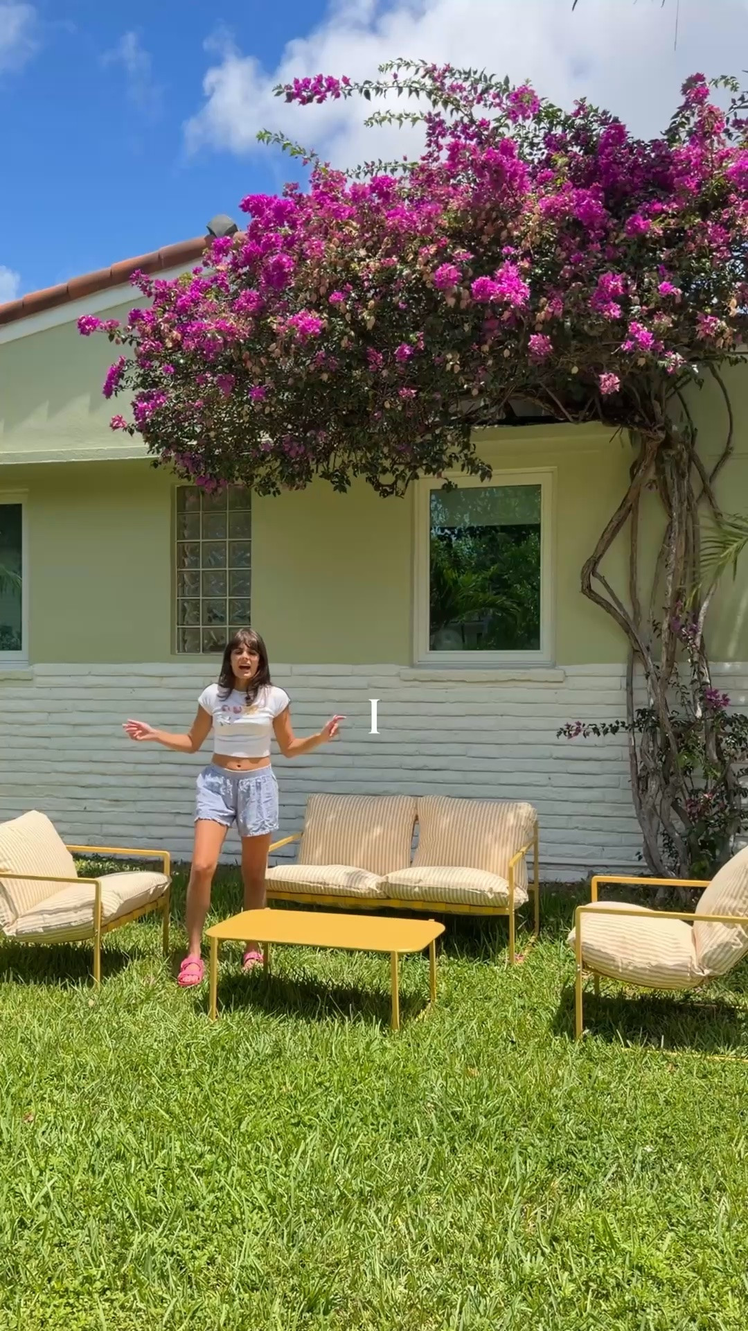 #AD this set is so good it honestly doesn’t even need styling. can you believe it’s under $400 on @Wayfair  !! i’m genuinely shook at how expensive it looks #liketkit #wishyouwerehere #outdoor #Wayfair