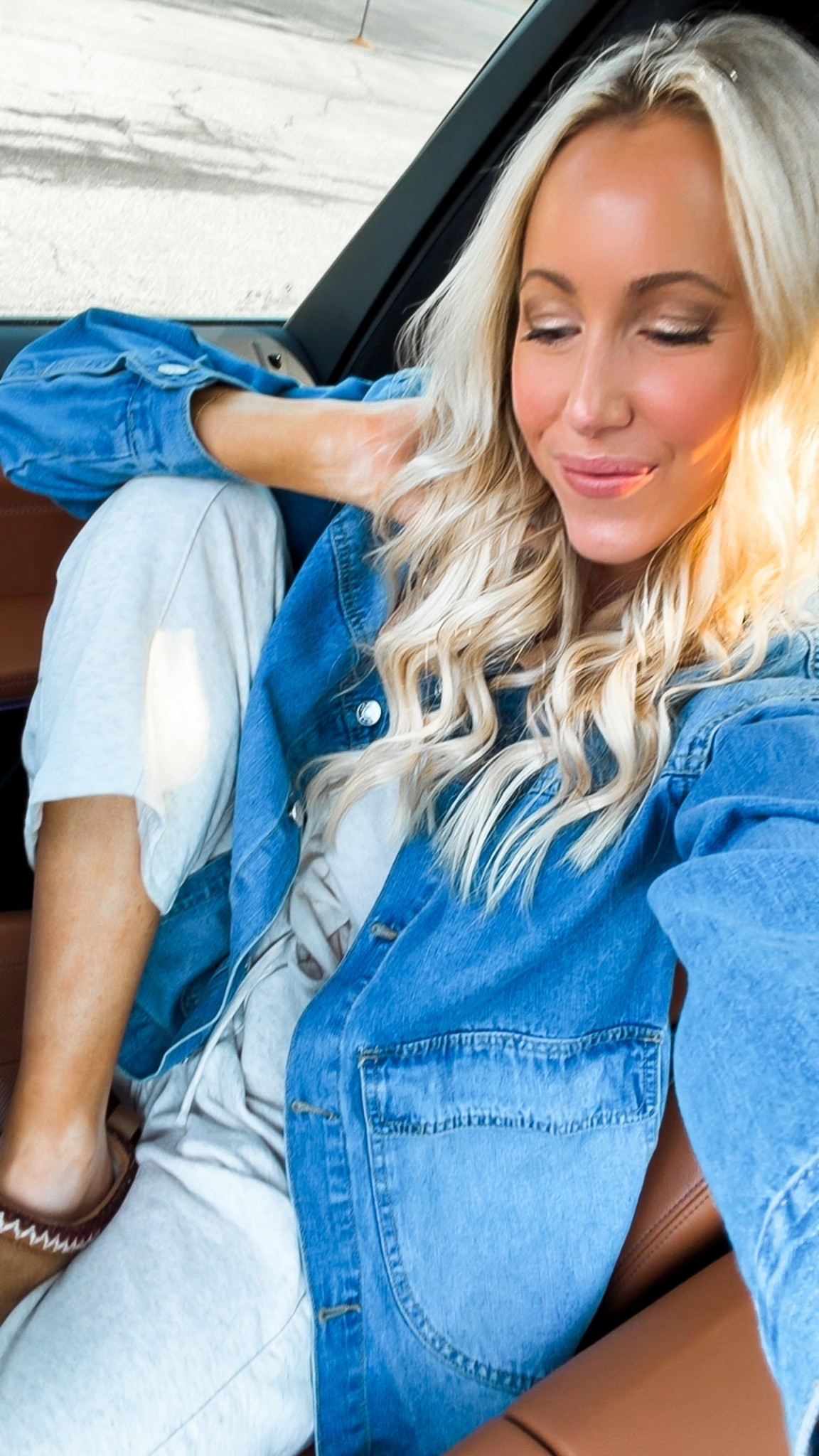 The best barrel sweatpants + denim jacket ever from Amazon are on sale! I just grabbed the black and brown! I live in these!! Wearing small in jacket and xs in pants. I’m 5’7” 

#LTKSaleAlert #LTKootd #LTKdayinmylife