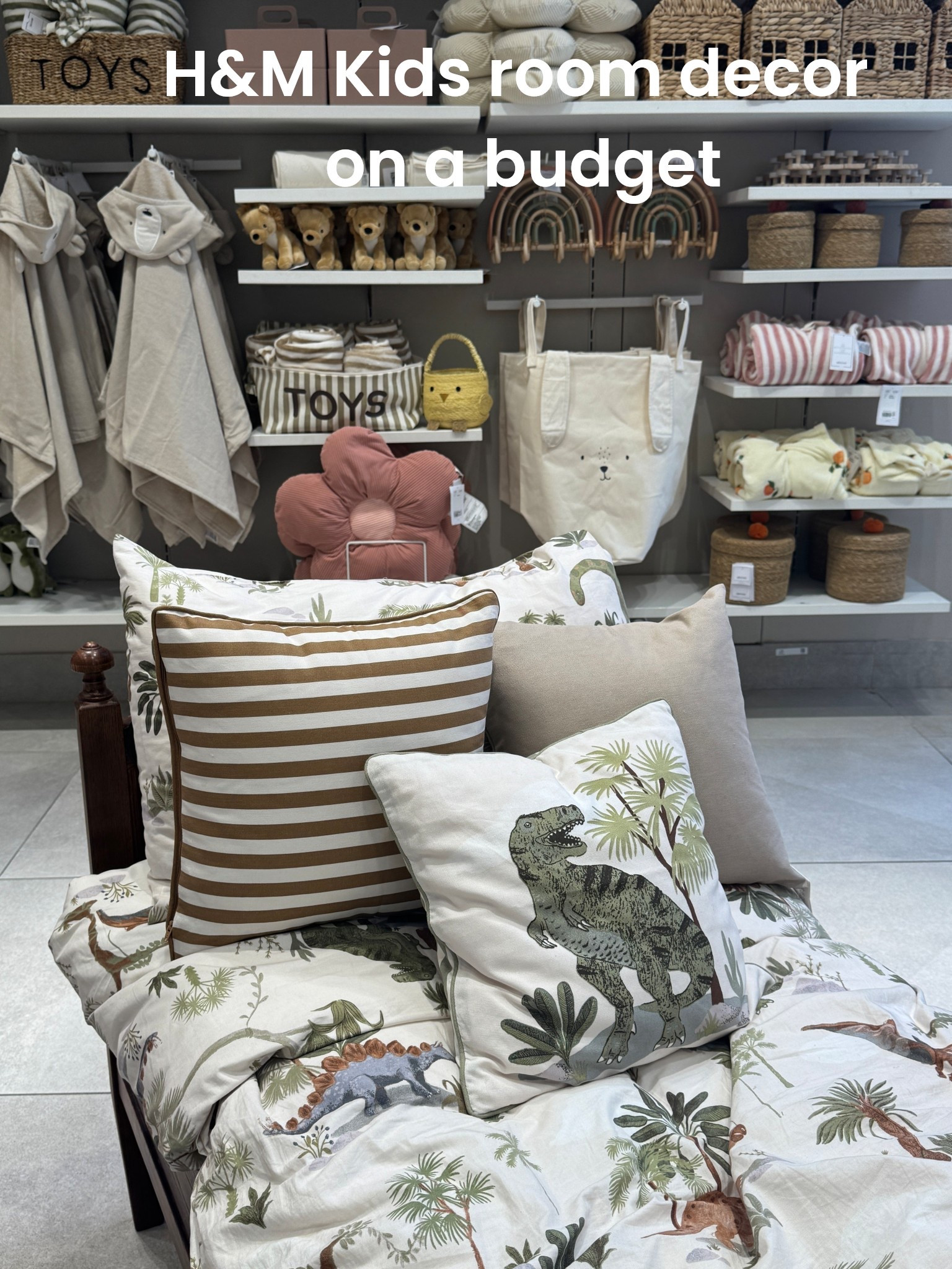 Loved all these fun kids bedding and decor! Especially for boys because let’s be honest boys things can sometimes be harder to find. H&M has it covered! Check out my links below 