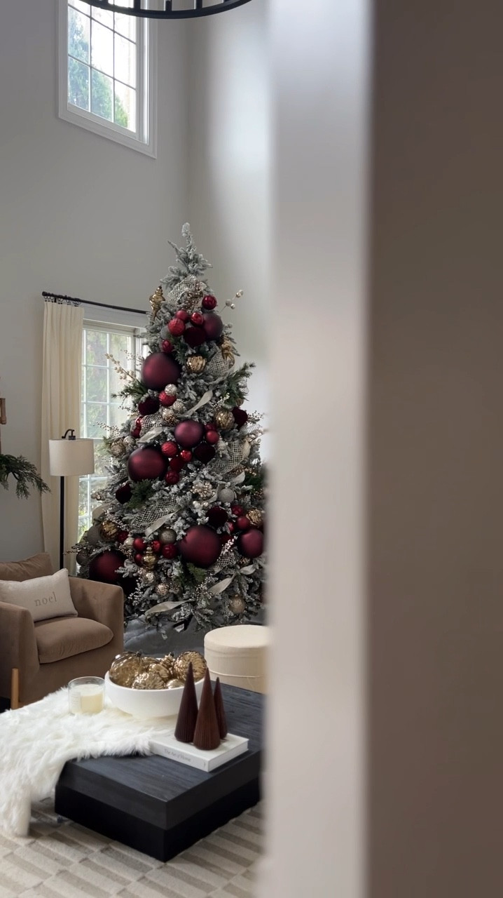 Finally ready for the holiday season! 

Christmas decorations, holidays, hokiday decor, ornaments, Christmas tree, living room decor, Loloi, coffee table, accent chairs, home decor, garland

#LTKHoliday #LTKSeasonal #LTKHome