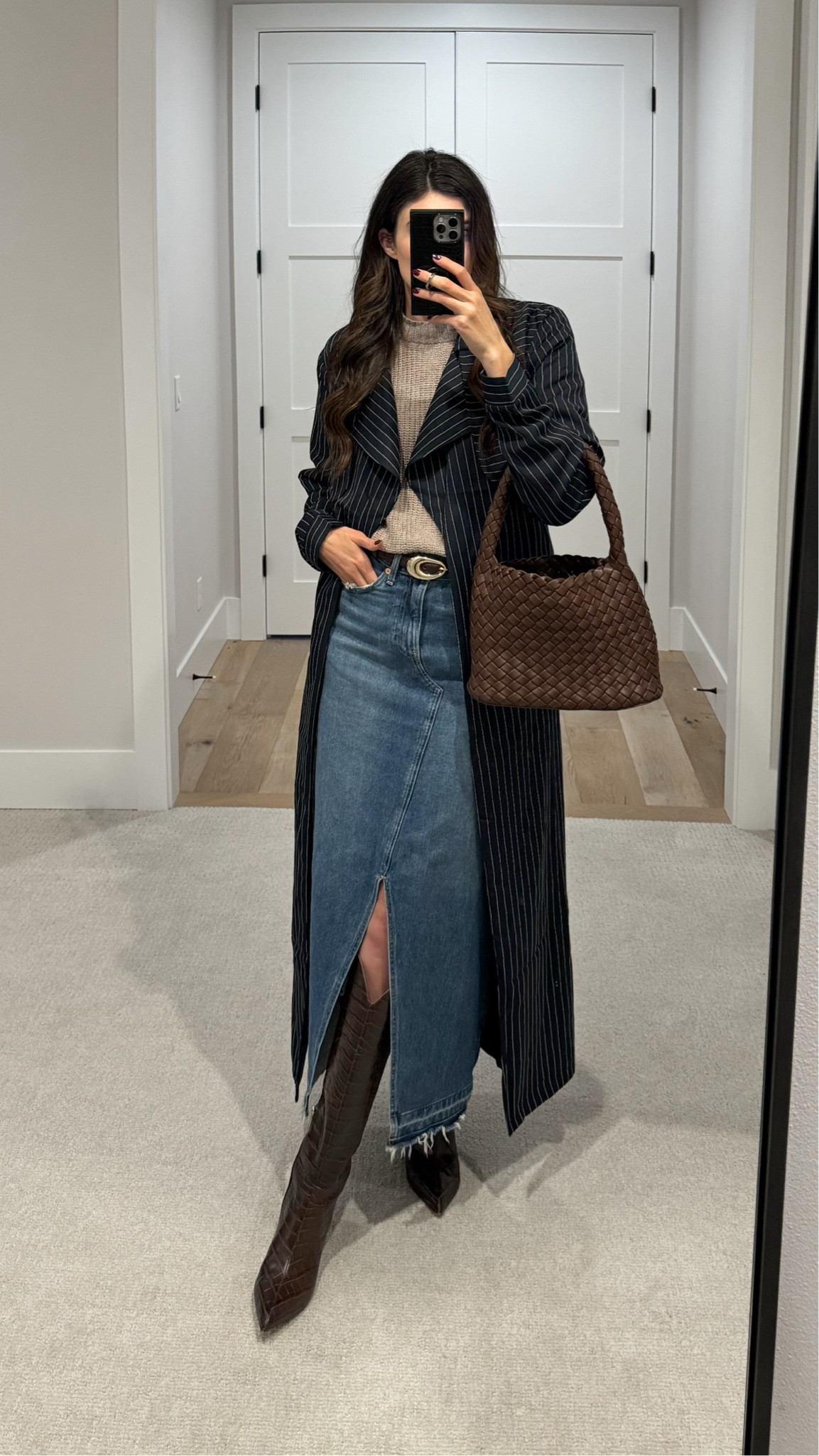 Casual fall outfit // I wore this out to a casual dinner spot with friends



#LTKFindsUnder100 #LTKShoeCrush #LTKSeasonal