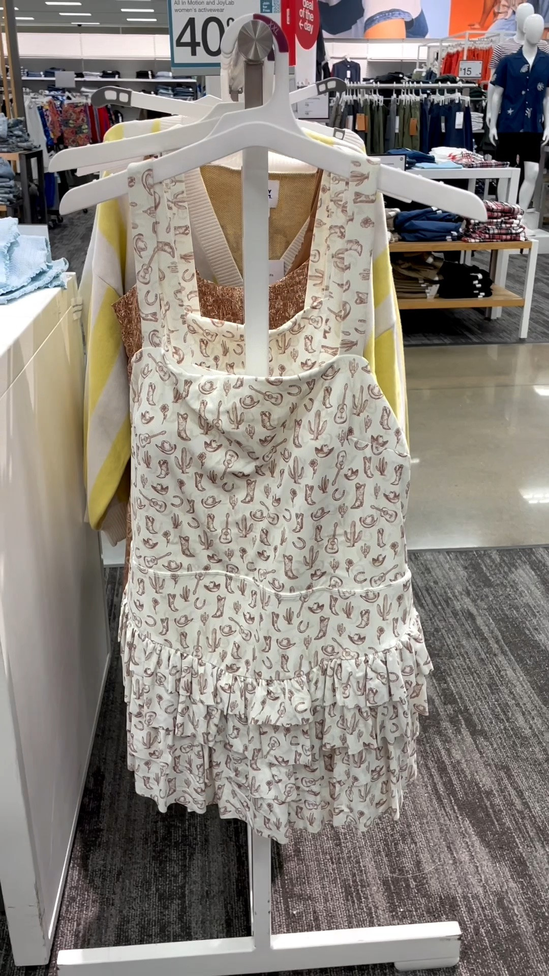 Can we talk about the prints on these pieces?! Perfectly on trend this season 🤠 @Target Share with a friend who needs to see these

#LTKSeasonal #LTKActive #LTKootd
