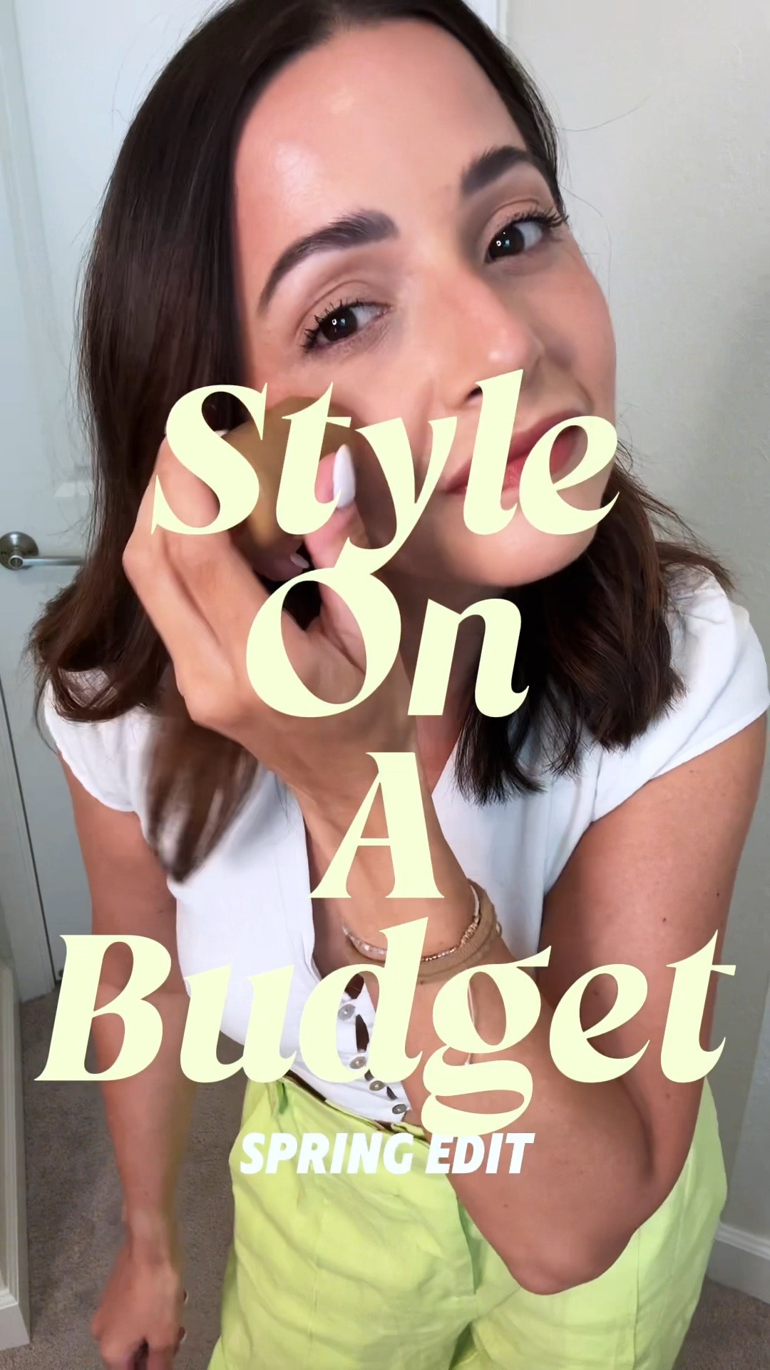 Style on a budget- often times what you need is right there in your closet ! 

Thrifted finds + old finds that are closet staples 