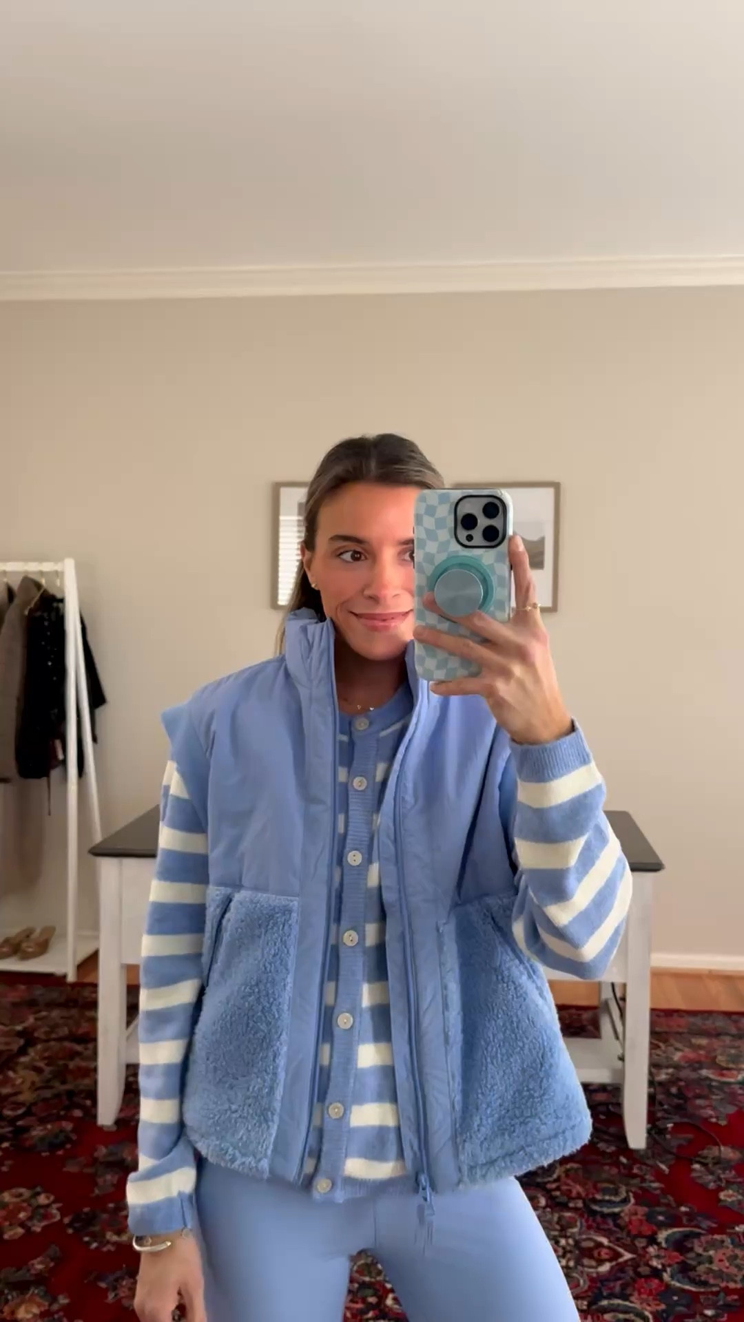 S sweater, vest
XS leggings & bra 

#LTKFindsUnder50 #LTKFindsUnder100 #LTKActive