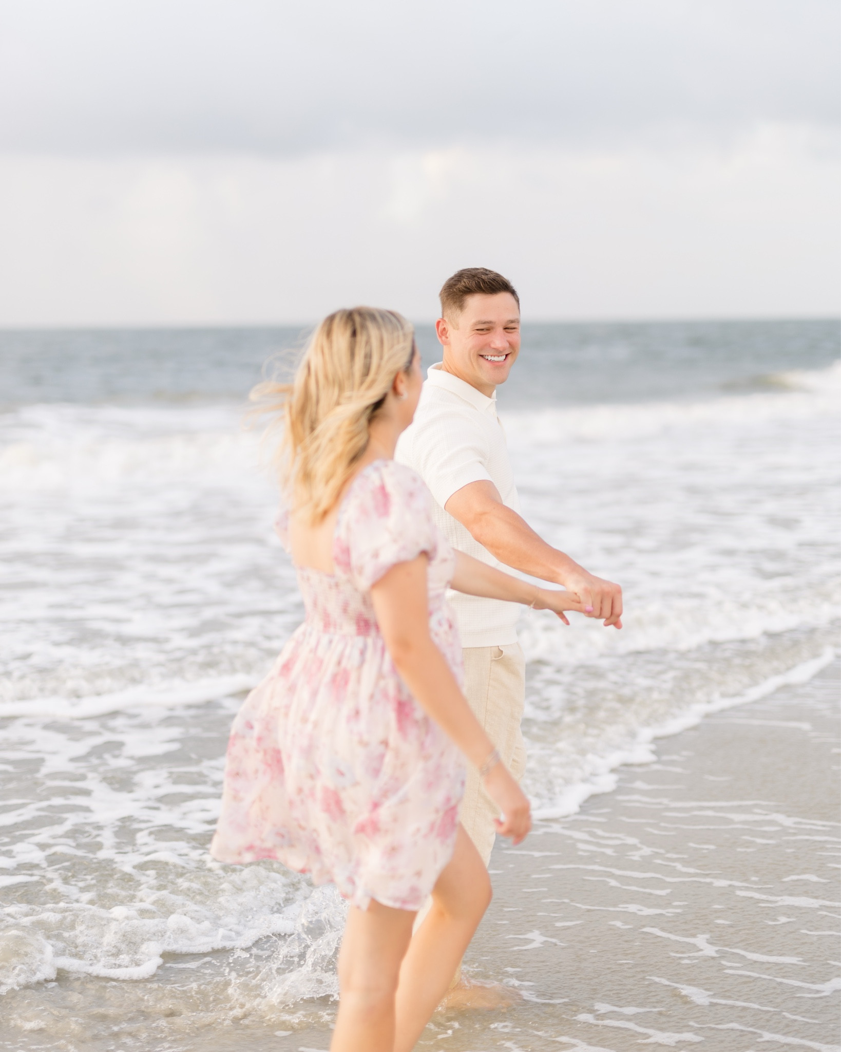 Engagement photoshoot dress #engagementdress #wedding #dresses 
