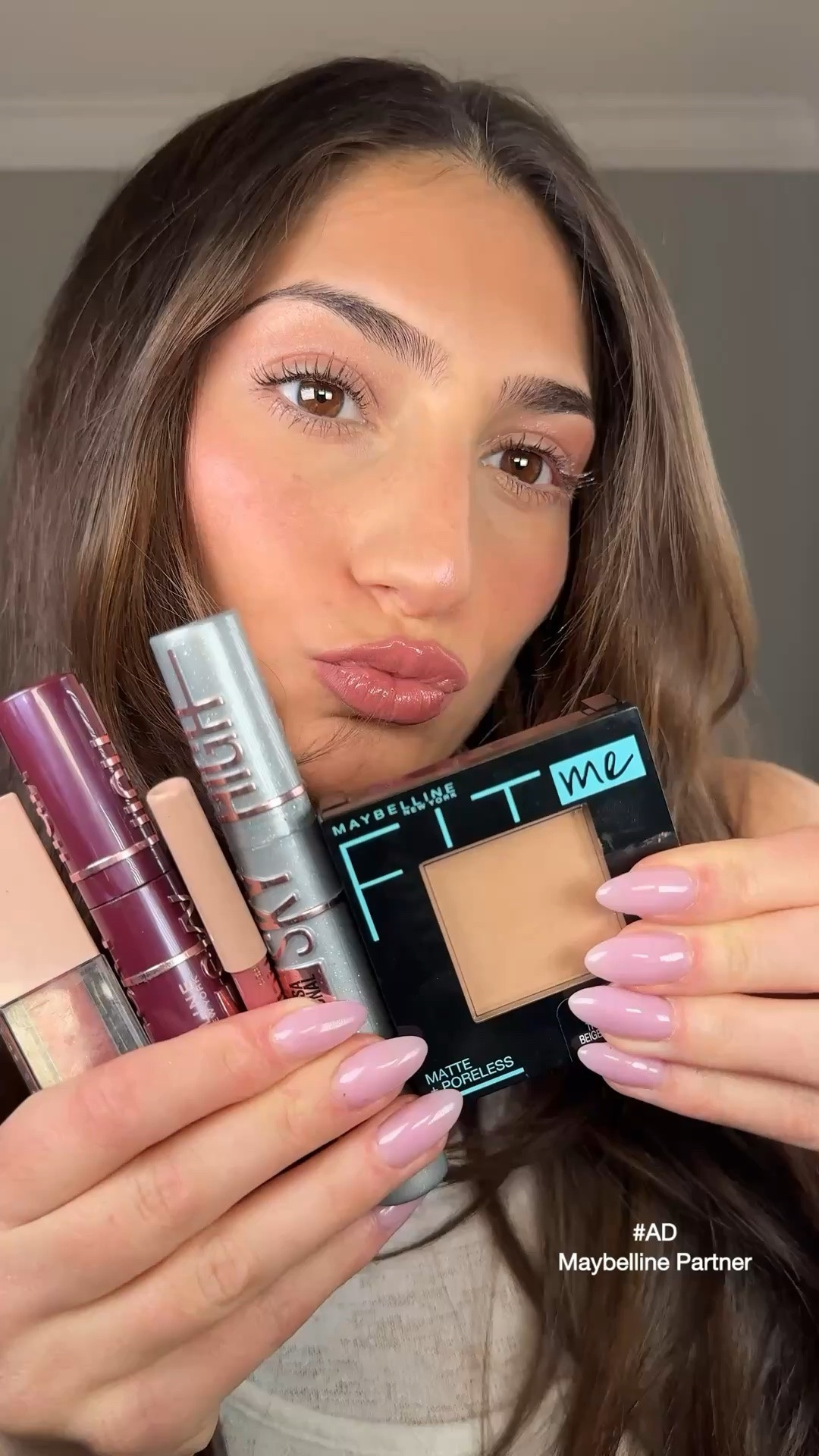 #ad #MaybellinePartner I’m in love with this quick, affordable festival makeup look! ✨
@Maybelline @Target @TargetStyle #TargetPartner #Target @shop.ltk #liketkit
