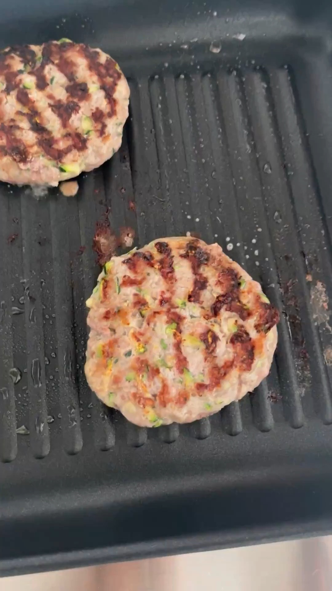 Juicy, flavorful, and never dry! 💦 These Turkey Burgers with Zucchini are on repeat all summer long!

Here’s what you’ll need 👇
 ✔️ Ground turkey ✔️ Grated zucchini (squeezed dry) ✔️ Garlic ✔️ Red onion ✔️ Seasoned breadcrumbs ✔️ Kosher salt & pepper
 Search “Turkey Burgers with Zucchini” on skinnytaste.com for the recipe!

Grill pan and meal prep containers linked here!



#LTKHome #LTKFindsUnder50