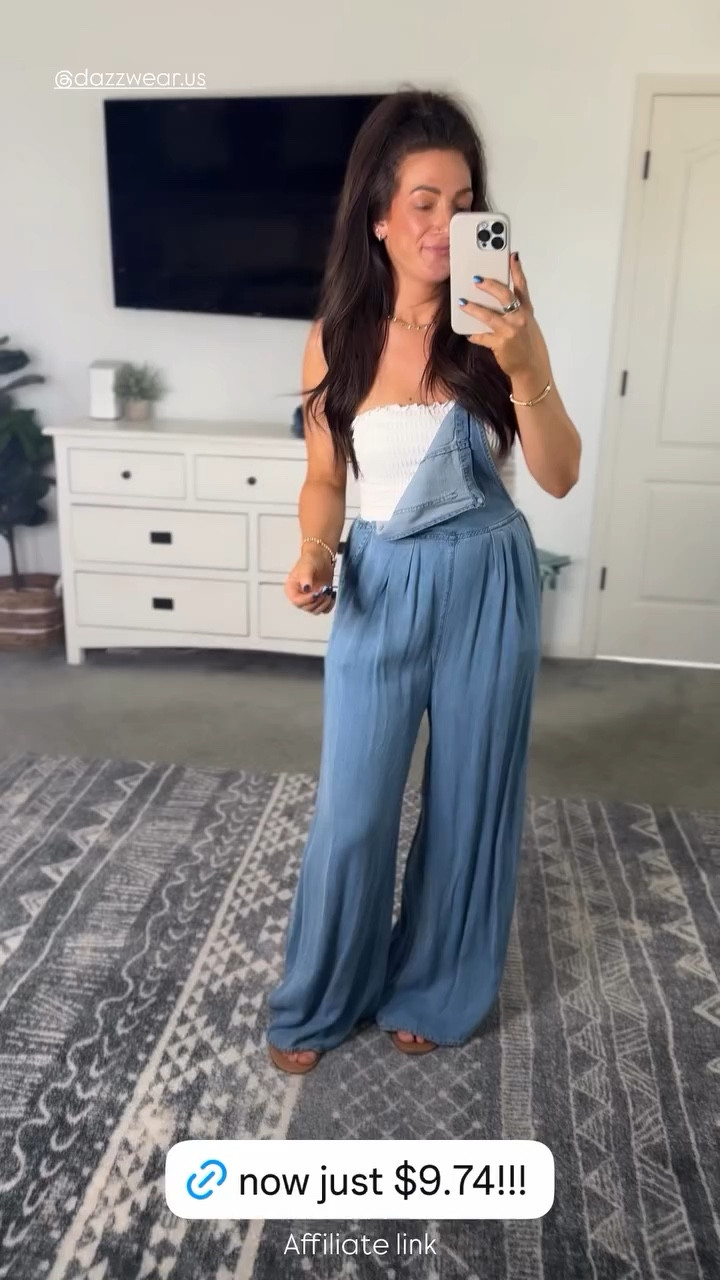 Super stretchy summer top! Under $15 and comes in multiple colors 

#LTKootd #LTKSaleAlert #LTKPetite