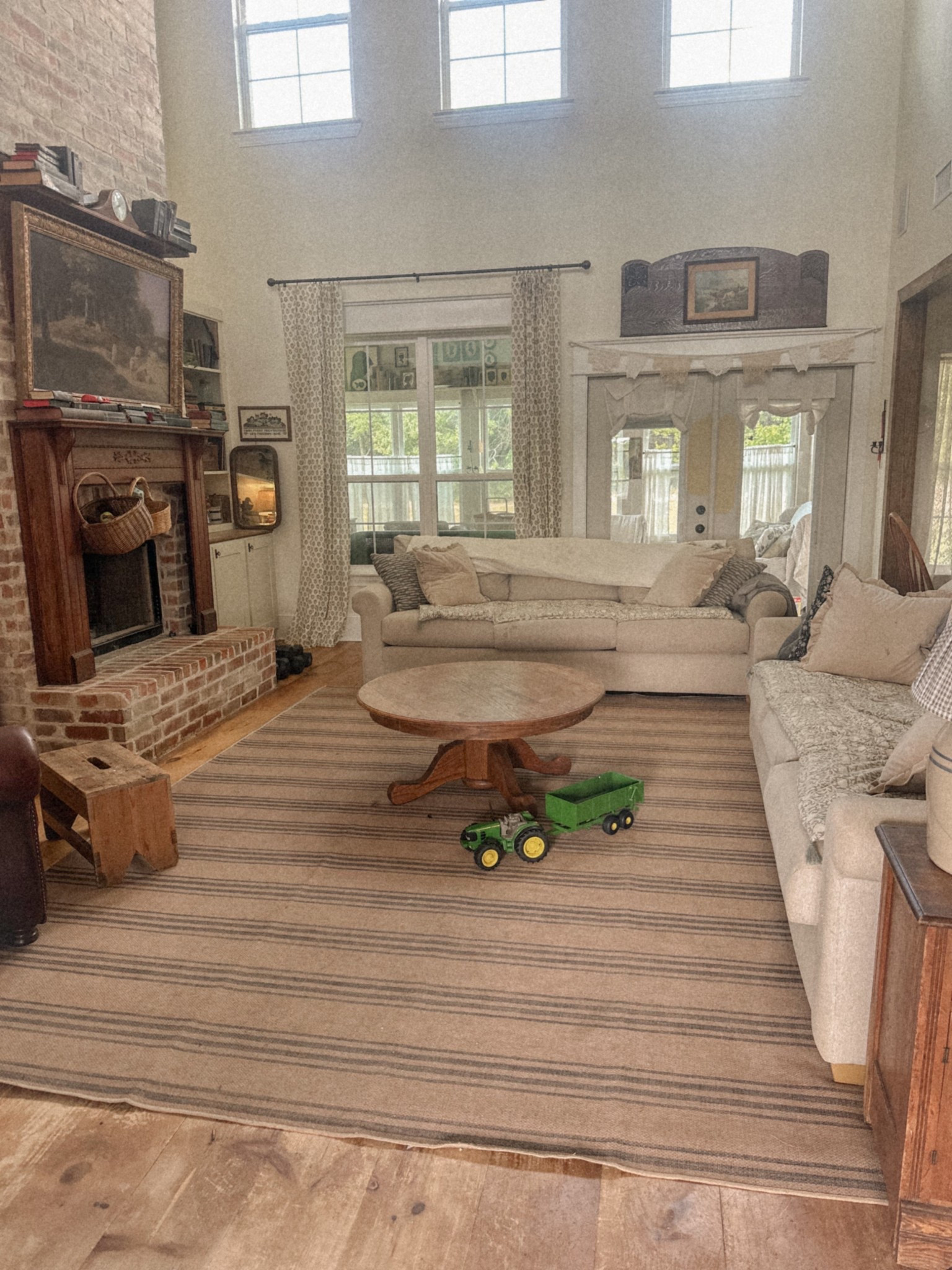 Rustic vintage living room 