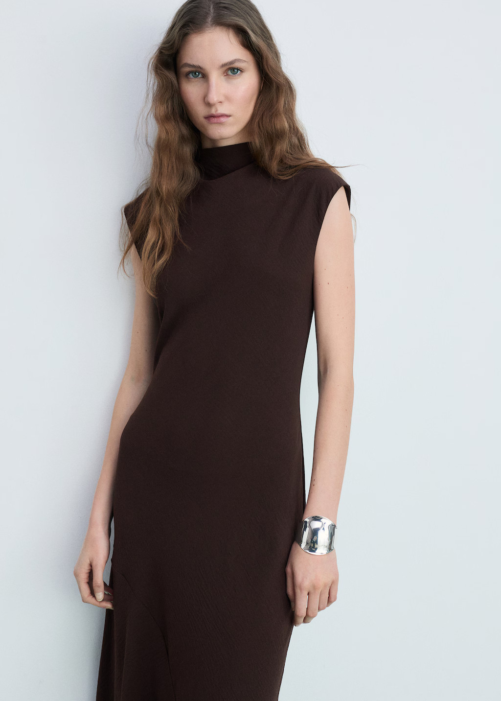 Textured asymmetrical dress - Women | MANGO United Kingdom | MANGO (UK)