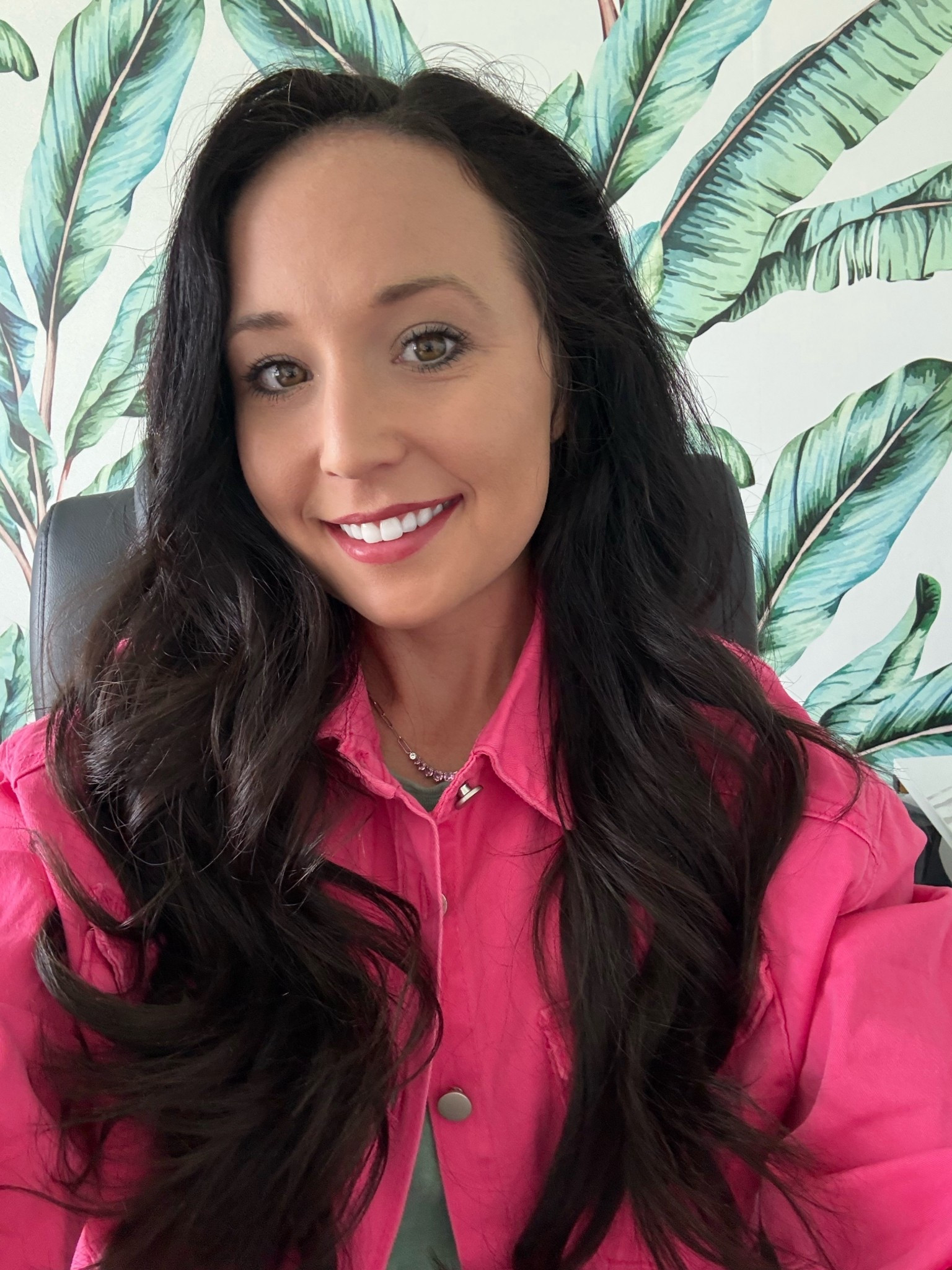 Cutest bright pink jacket 

#LTKootd #LTKgrwm #LTKdayinmylife