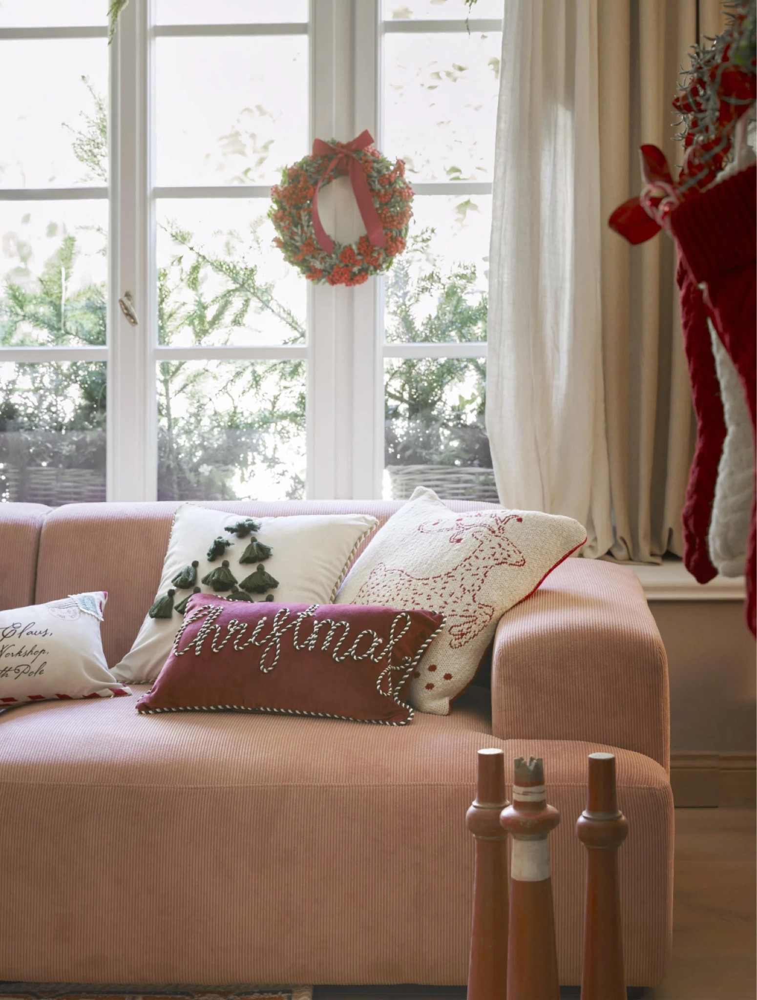 Christmas Pillows selection that I truly love! #ltkchristmas #ltkxmas #ltkhome #homedecor #pillows #westwing #natale #casa

#LTKgiftguide #LTKeurope #LTKitalia
