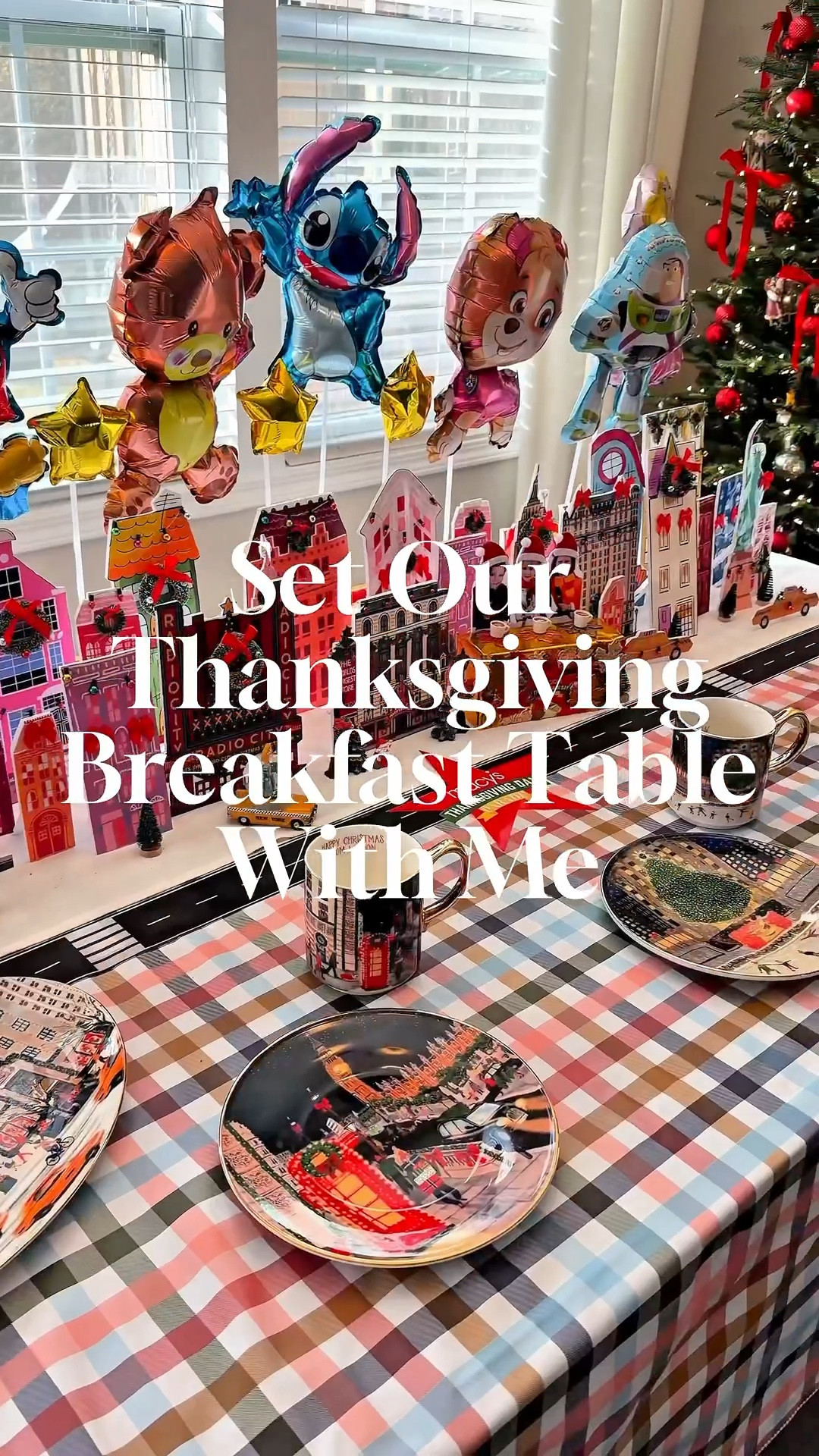 Set our @Macy’s Thanksgiving Day Parade Breakfast Table with me! A new tradition that is going to add so much magic Thanksgiving morning while we watch our favorite parade! @TODAY Show #thanksgiving #macysthanksgivingdayparade #familytradition #diy #diymom 