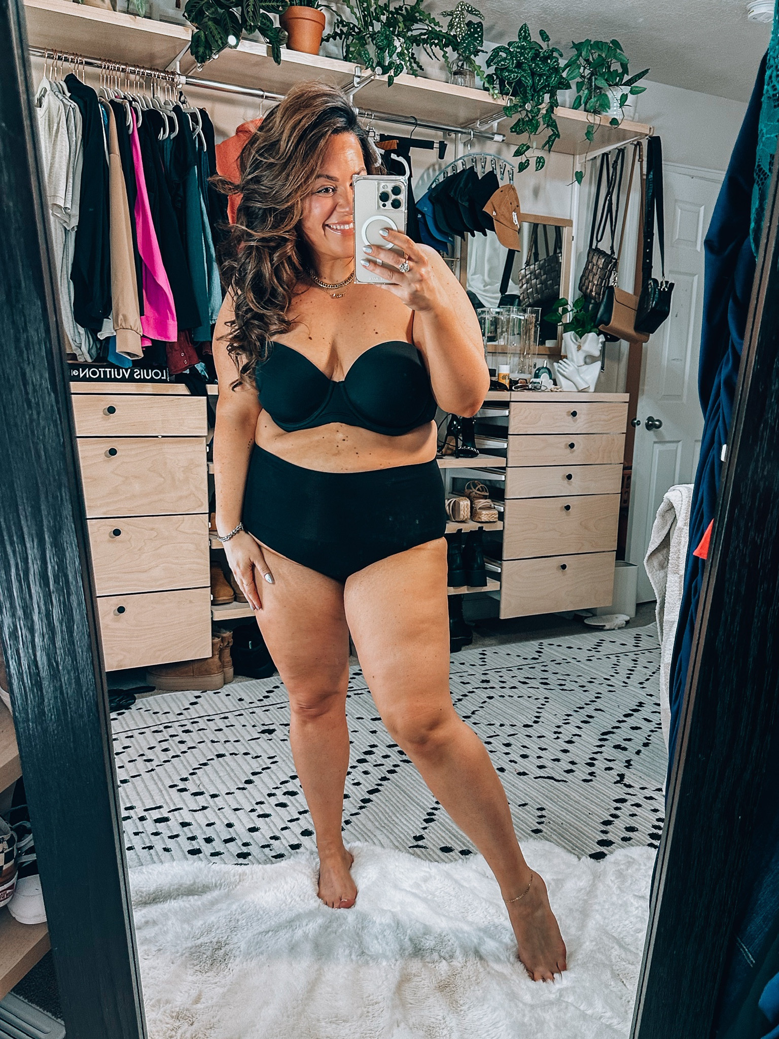 Size 14 | Apple Body Shape | 38 DD | 5'6” - Bra - Underwear - Undergarment 

#LTKSeasonal #LTKstyletip #LTKFind