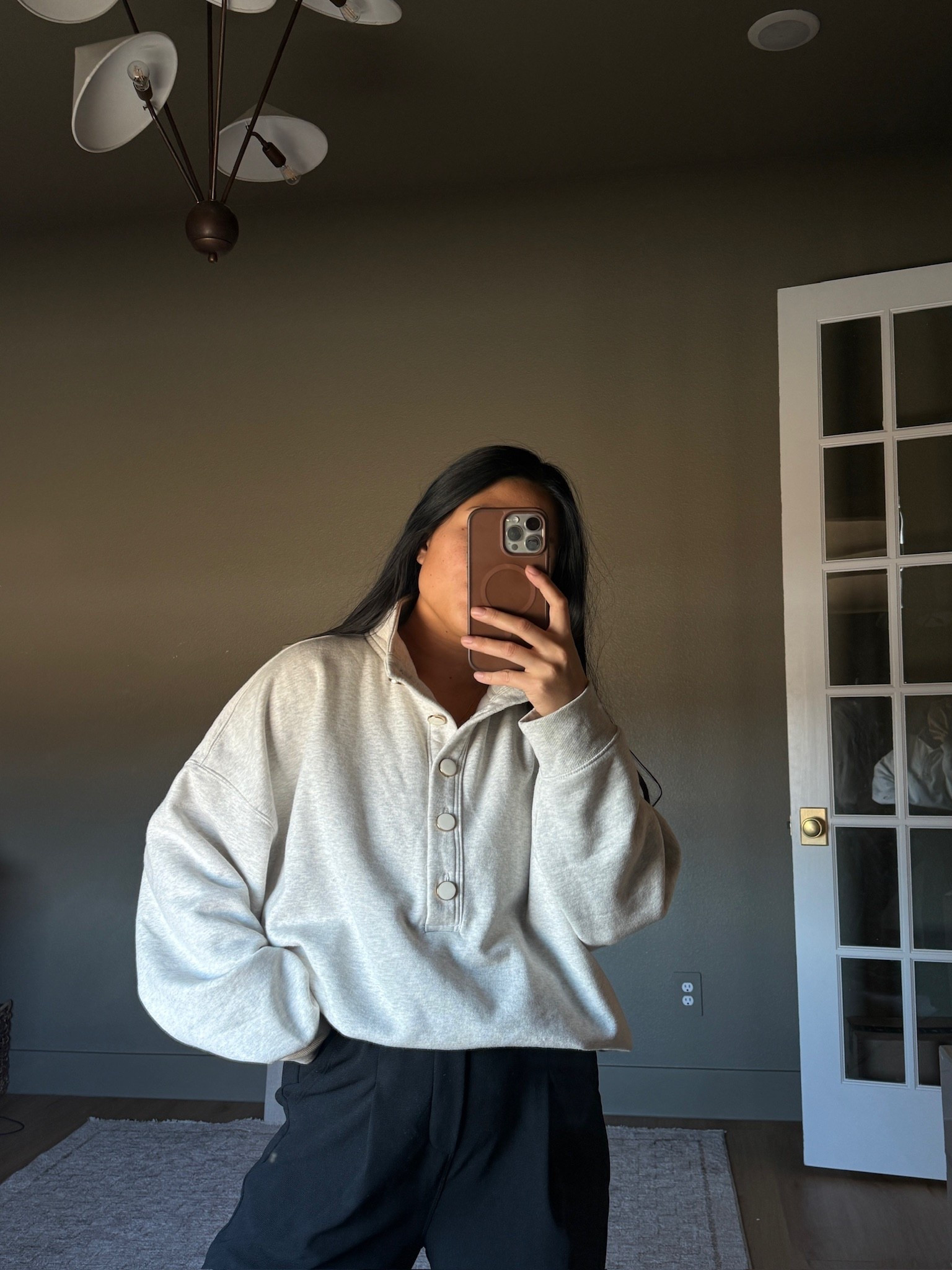 I can’t believe this sweatshirt is from Walmart! It feels and looks $$$!!!

Wearing a size large for an oversized fit!!

ootd, walmart fashion, affordable fashion finds 

#LTKootd