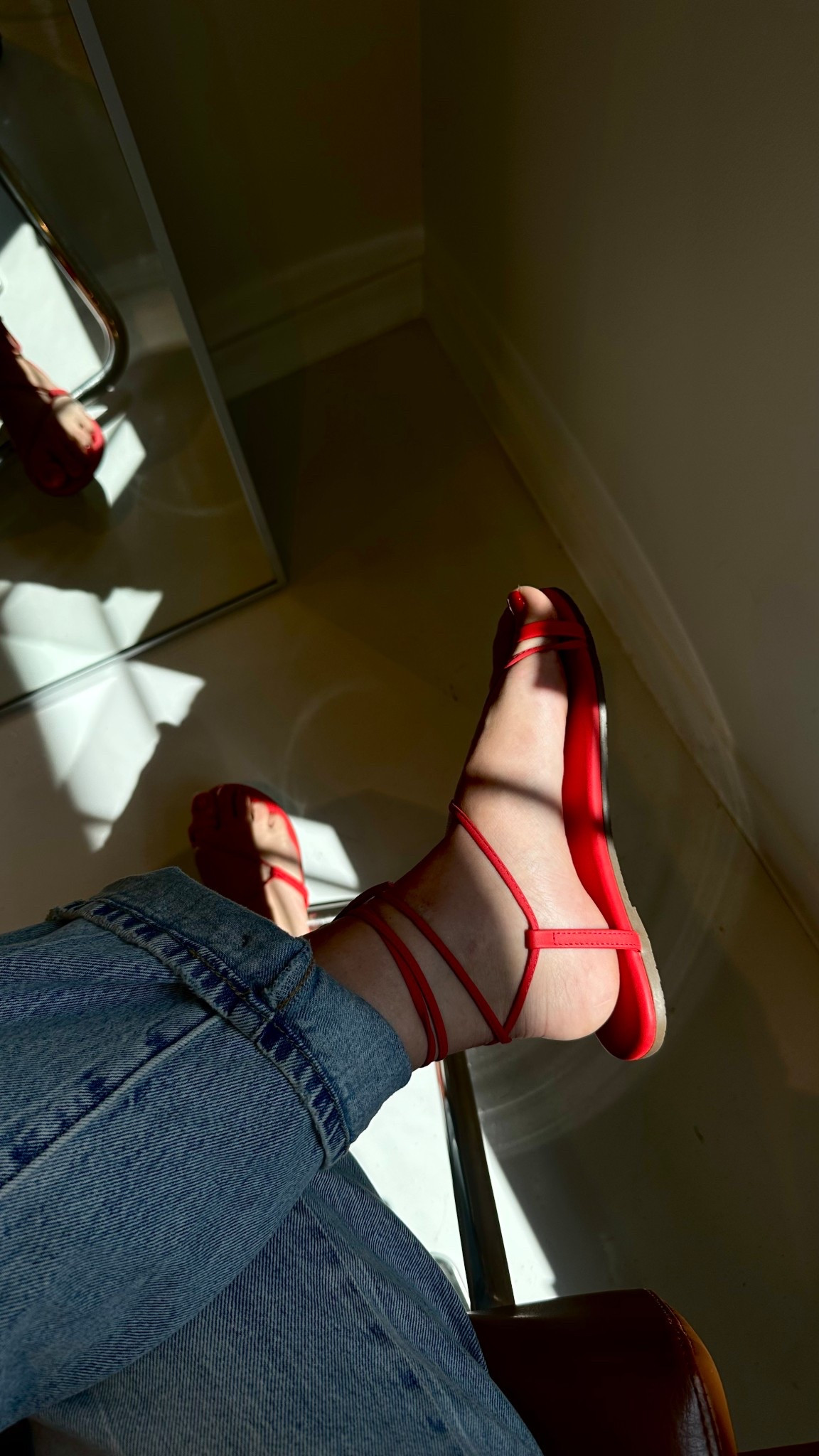 Red wrap sandals 

True to size 

Jeans 24



#LTKStyleTip #LTKFindsUnder50 #LTKFindsUnder100