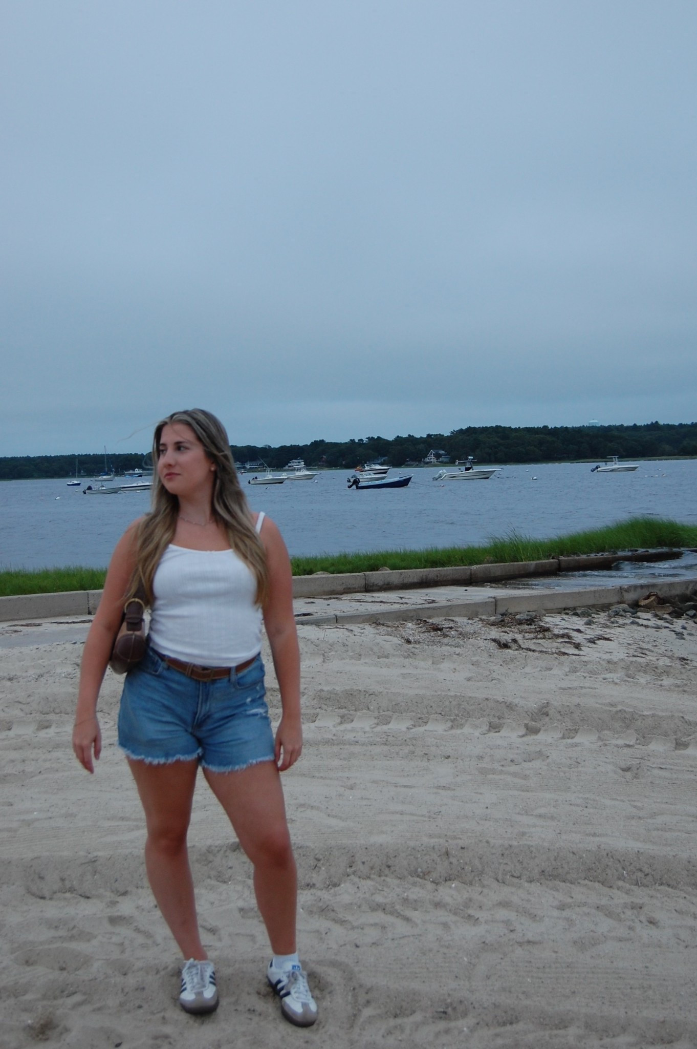 Basic Cute Summer Beach Outfit🐚🩵⛵️
•
•
•
#beachoutfitinspo #basicsummerlook #basicsummeroutfit #summerbeachoutfit #capsulewardrobe #effortlessbasics 

#LTKFindsUnder50 #LTKStyleTip #LTKFindsUnder100