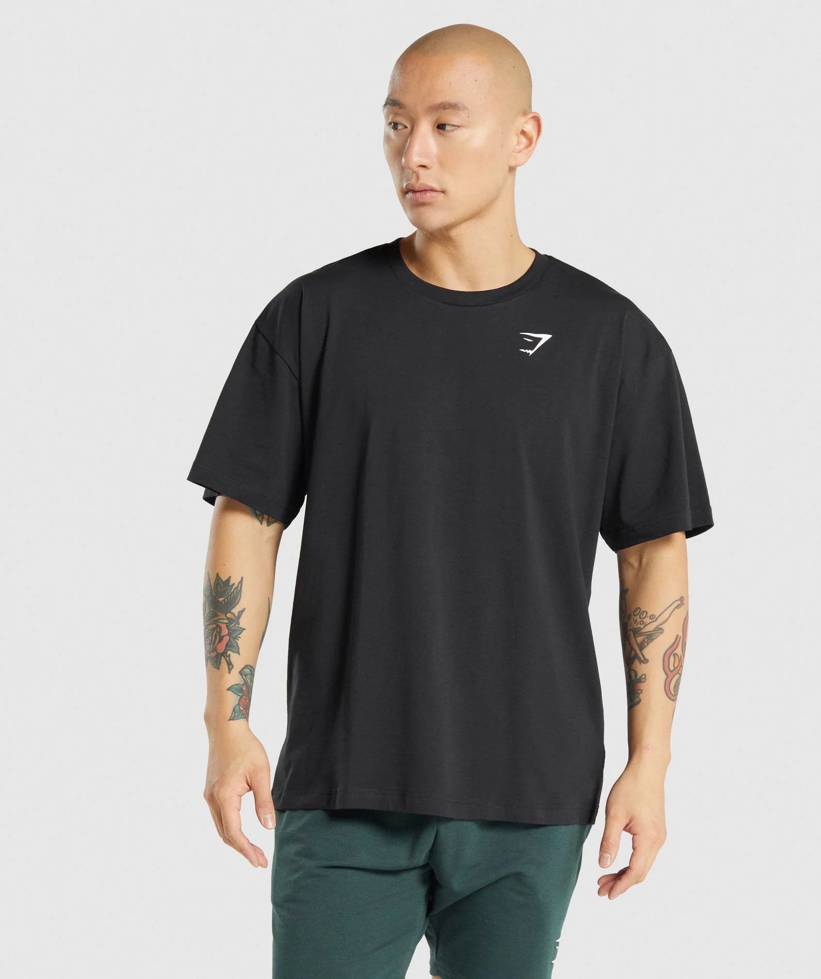 Essential Oversized T-Shirt Black | Gymshark US