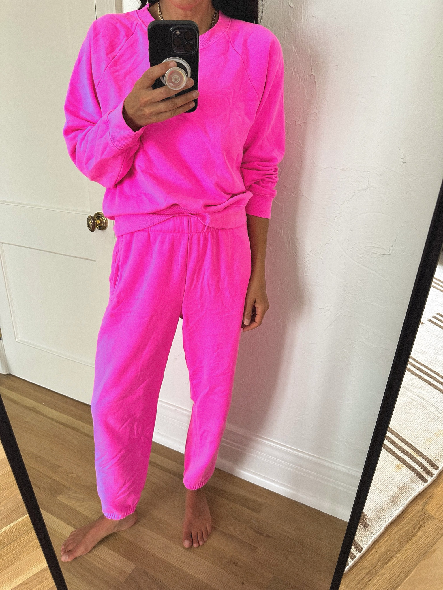 Feeling the pink vibes 💞 This set comes in multiple colors! 

#LTKActive #LTKTravel #LTKStyleTip