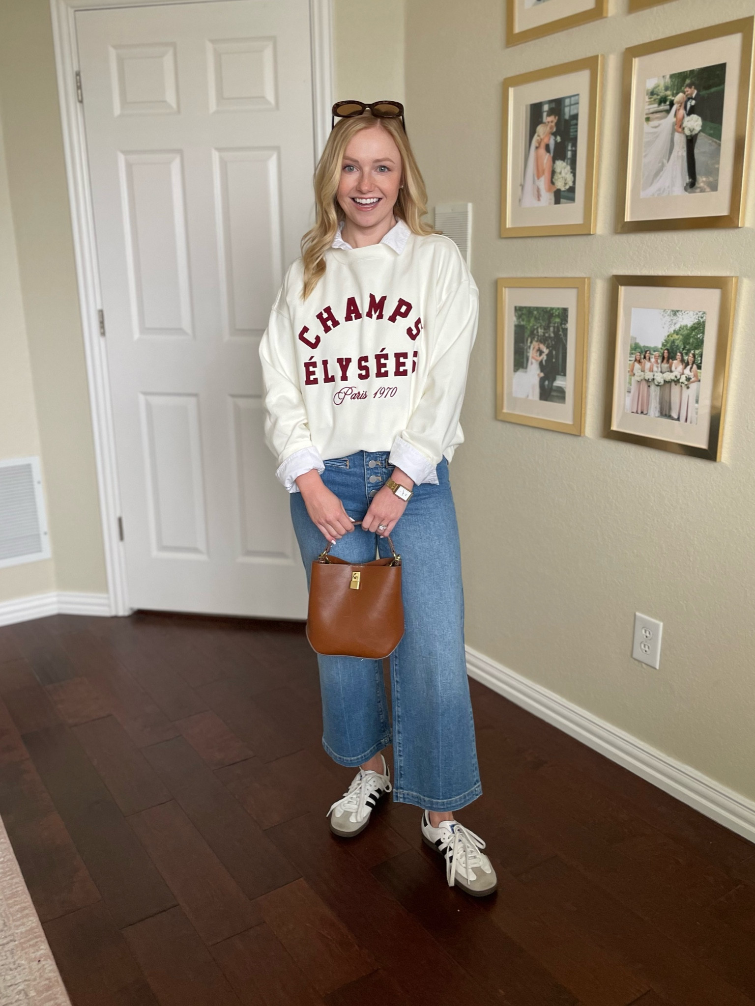 Casual winter outfit of the day! Wearing an XS in top and sweatshirt, 2P in jeans 

#LTKFindsUnder100 #LTKSeasonal #LTKStyleTip