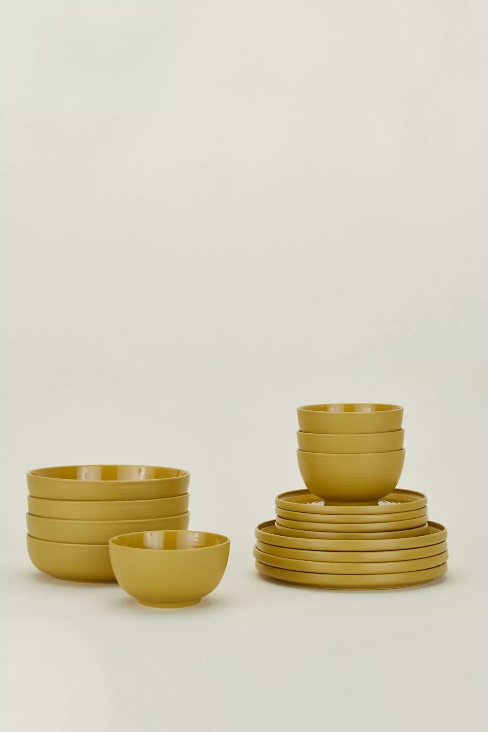 Hawkins New York Essential Stoneware 16-Piece Dinnerware Set | Urban Outfitters (US and RoW)